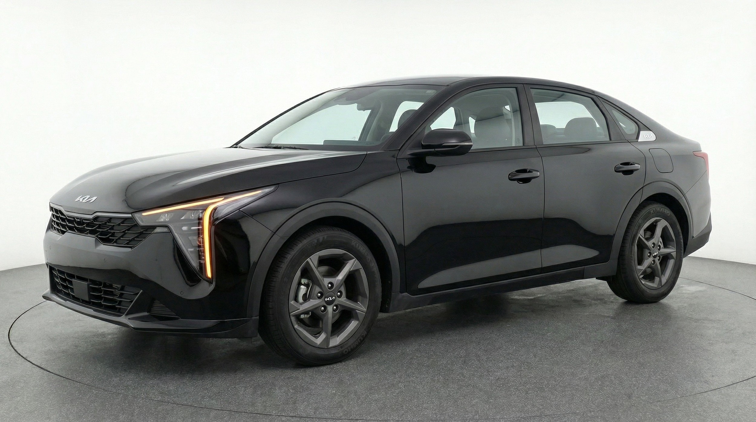 Thumbnail: 2025 Kia K4 - 3