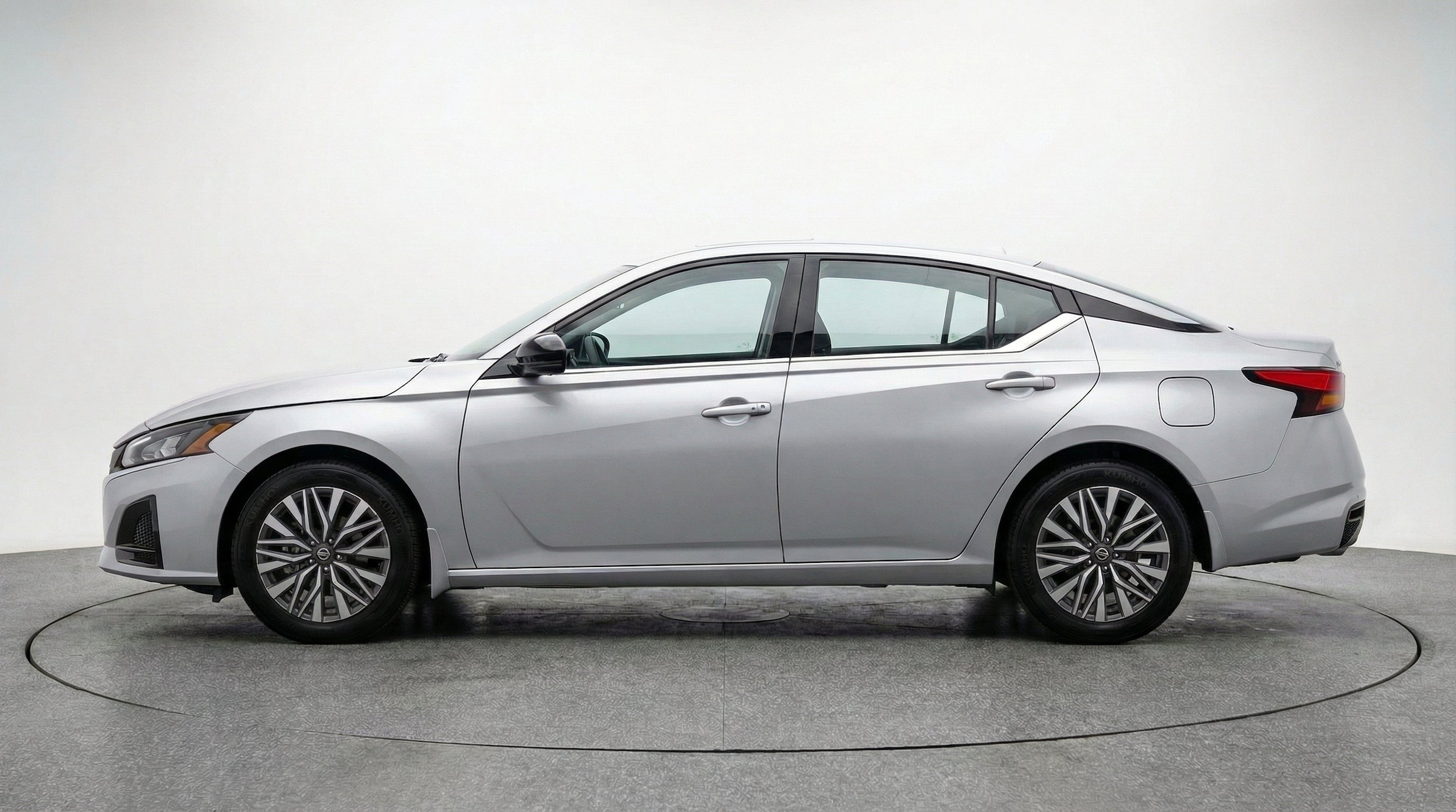 Thumbnail: 2026 Nissan Altima - 5