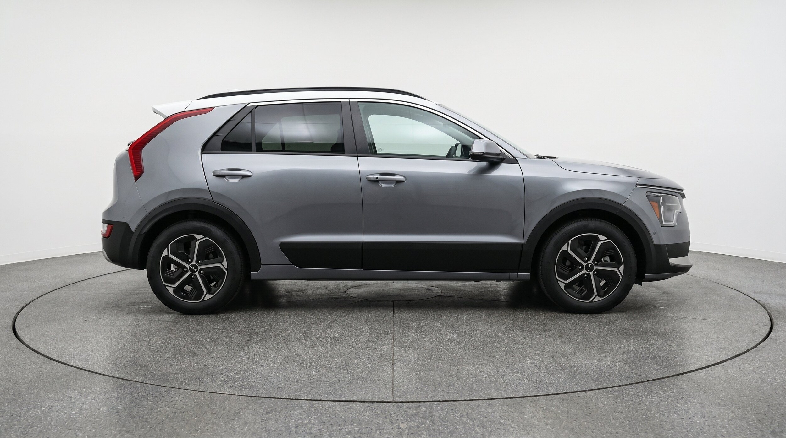 Thumbnail: 2026 Kia Niro - 11