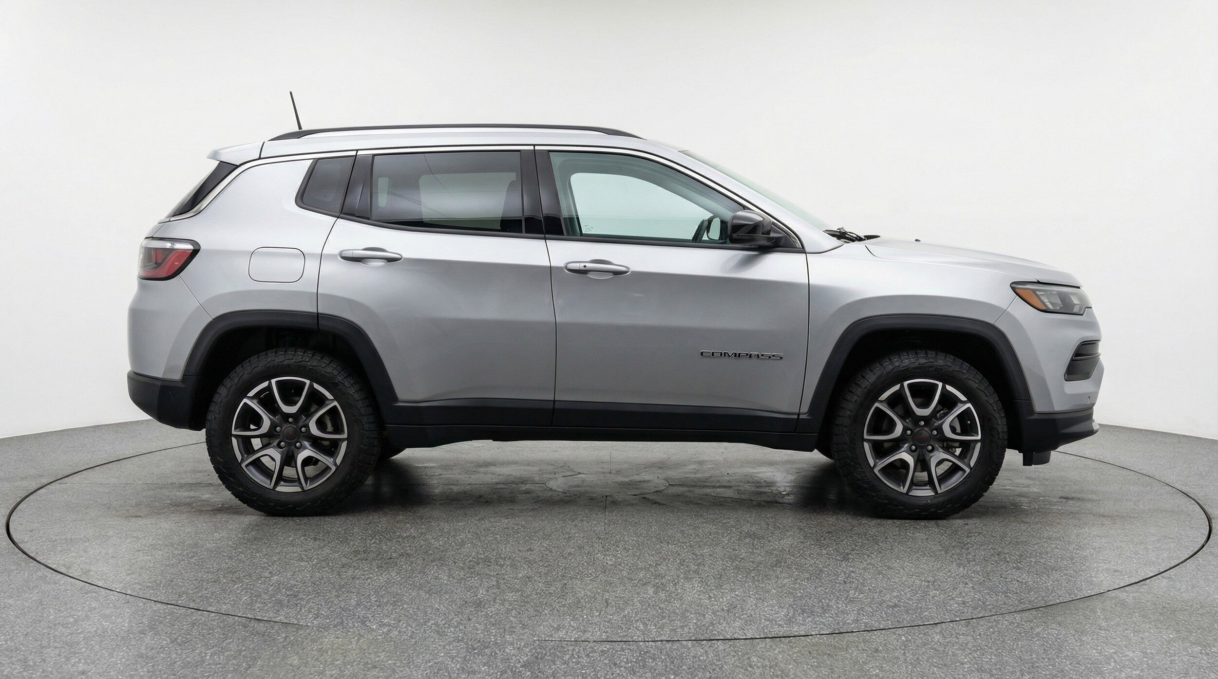 Thumbnail: 2025 Jeep Compass - 11