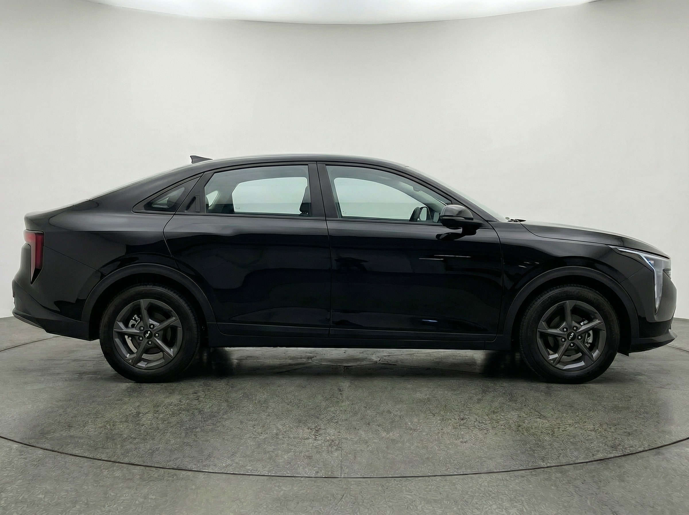 Thumbnail: 2025 Kia K4 - 8