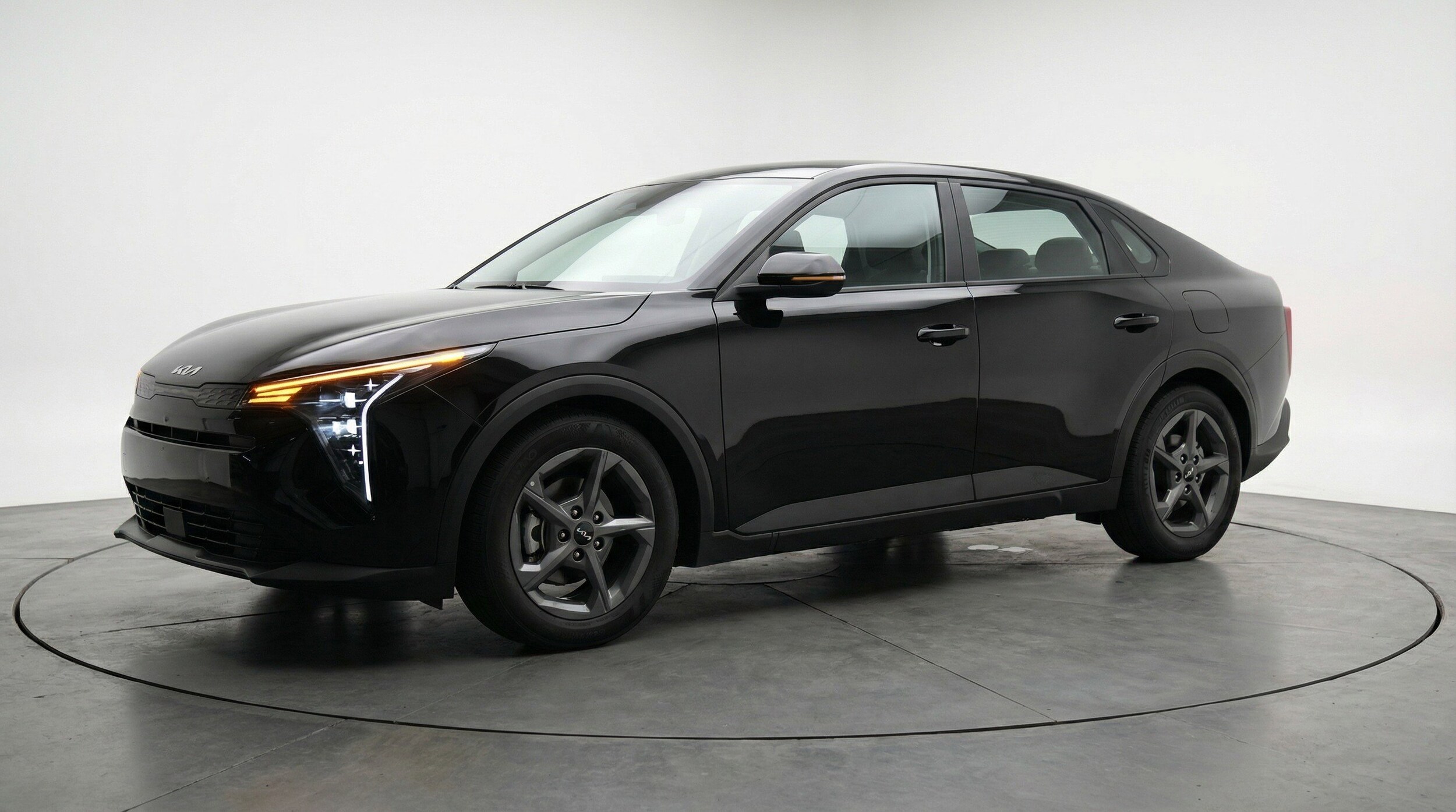 Thumbnail: 2025 Kia K4 - 3