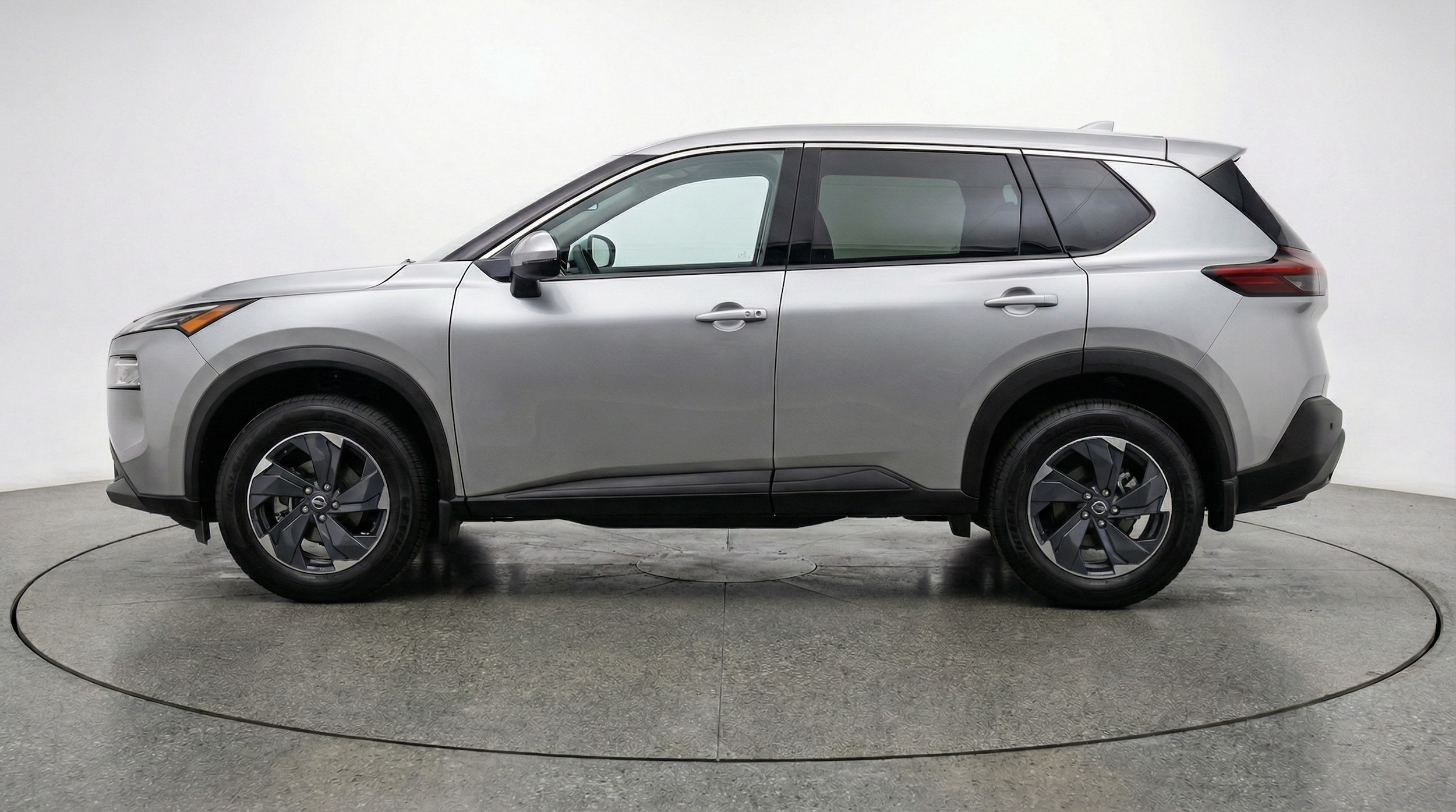 Thumbnail: 2025 Nissan Rogue - 4