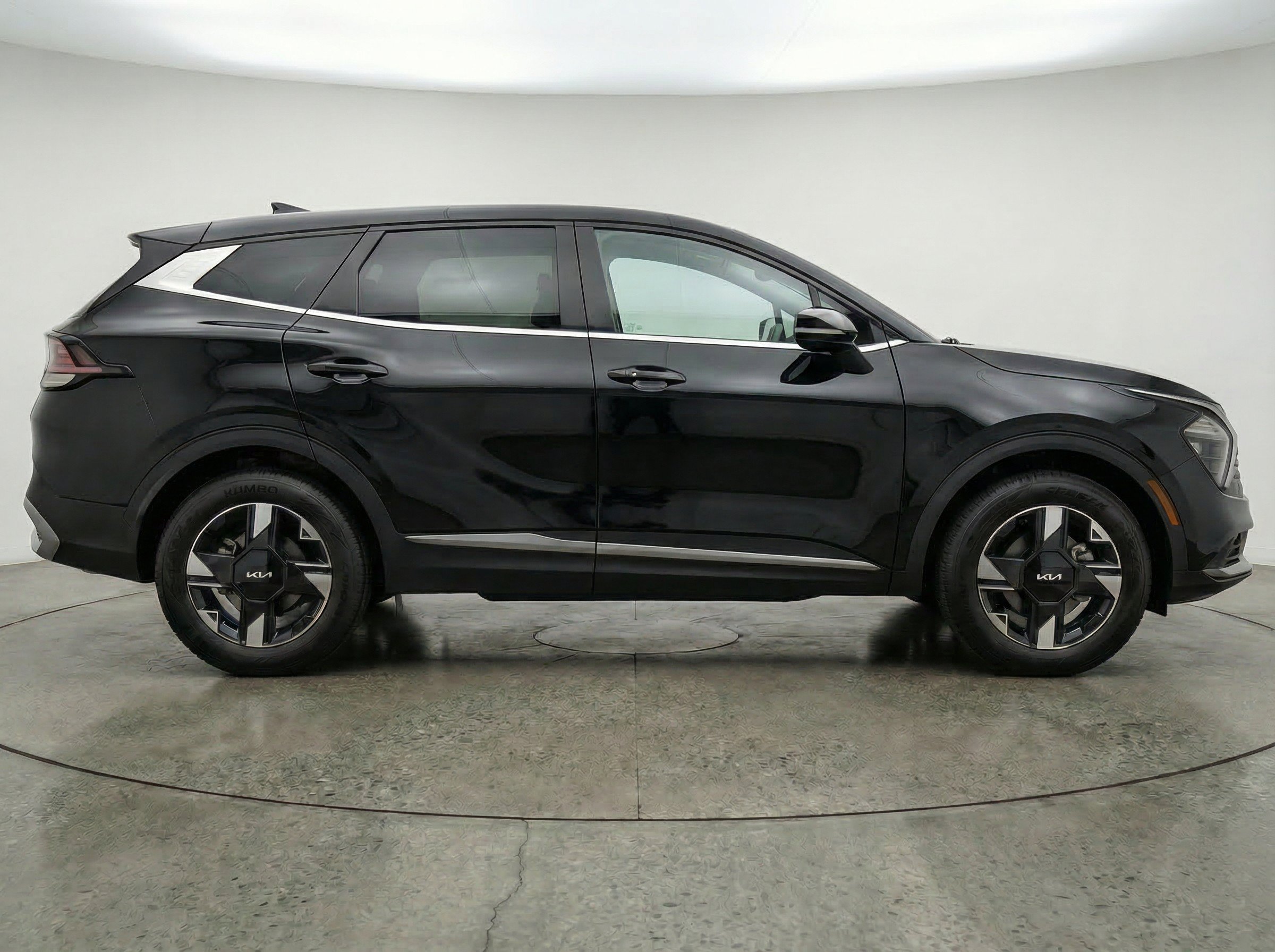 Thumbnail: 2026 Kia Sportage - 11