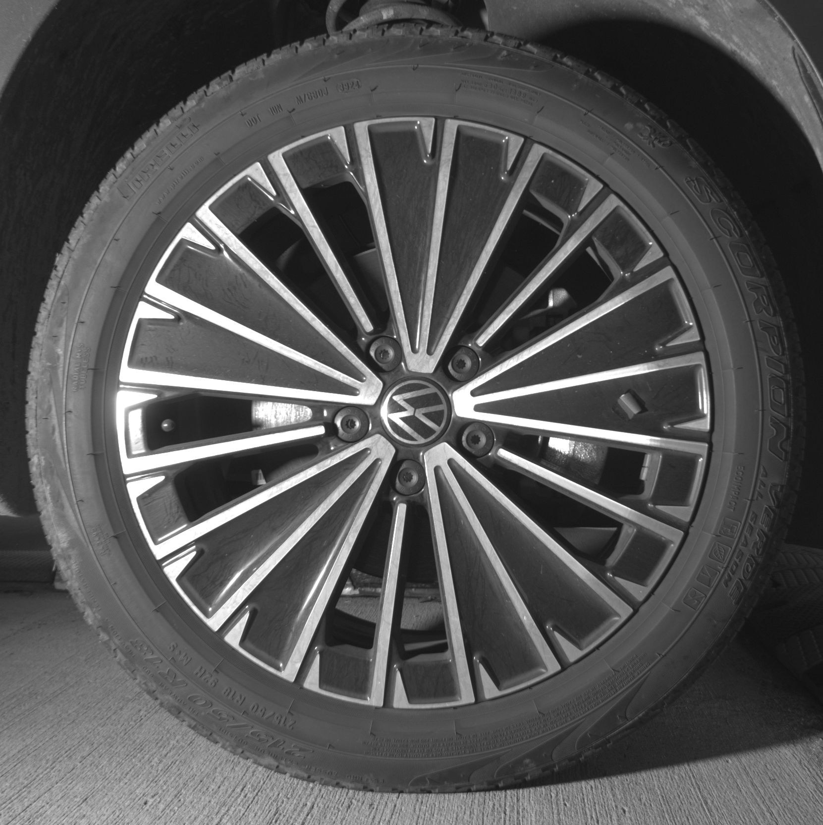 Thumbnail: 2025 Volkswagen Taos - 10