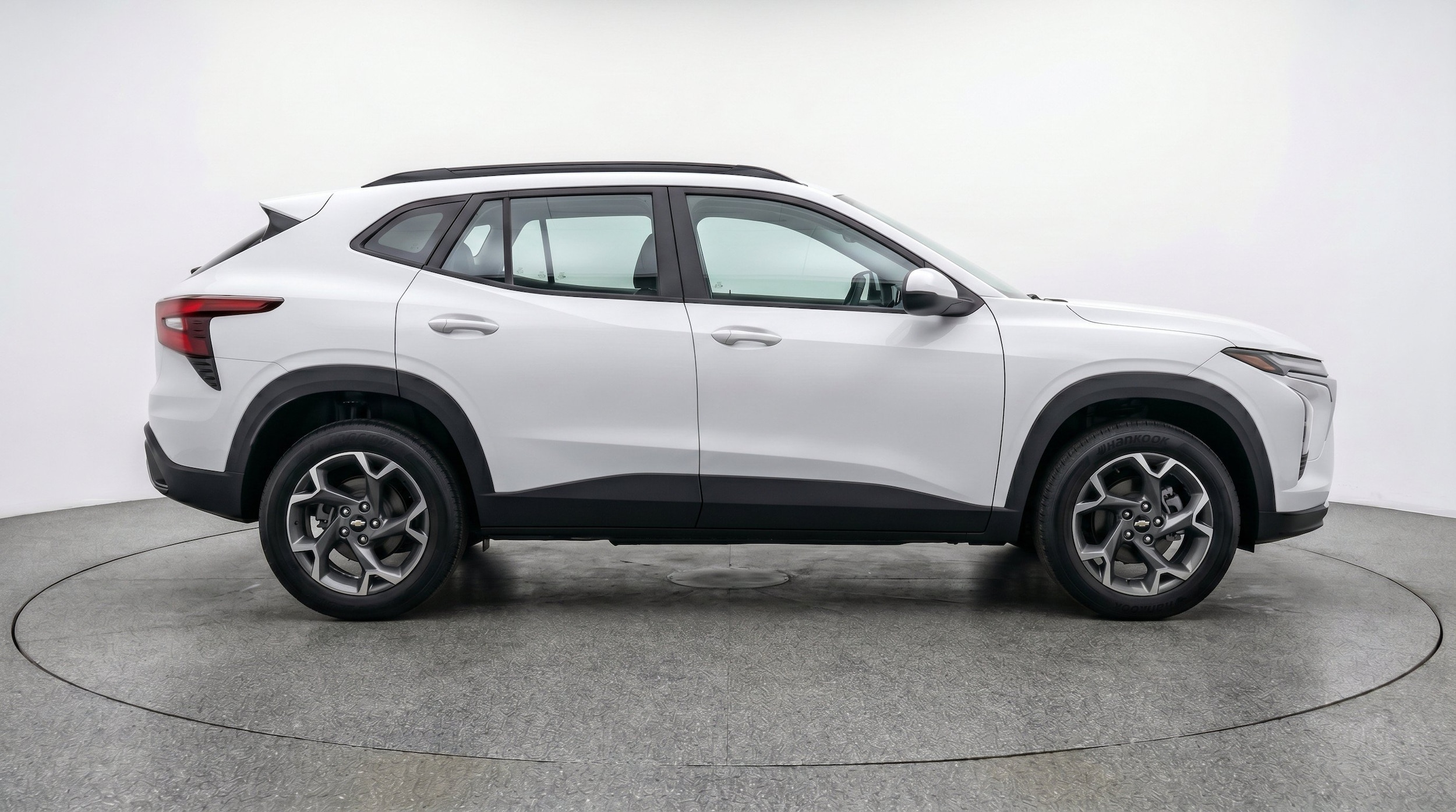 Thumbnail: 2025 Chevrolet Trax - 11