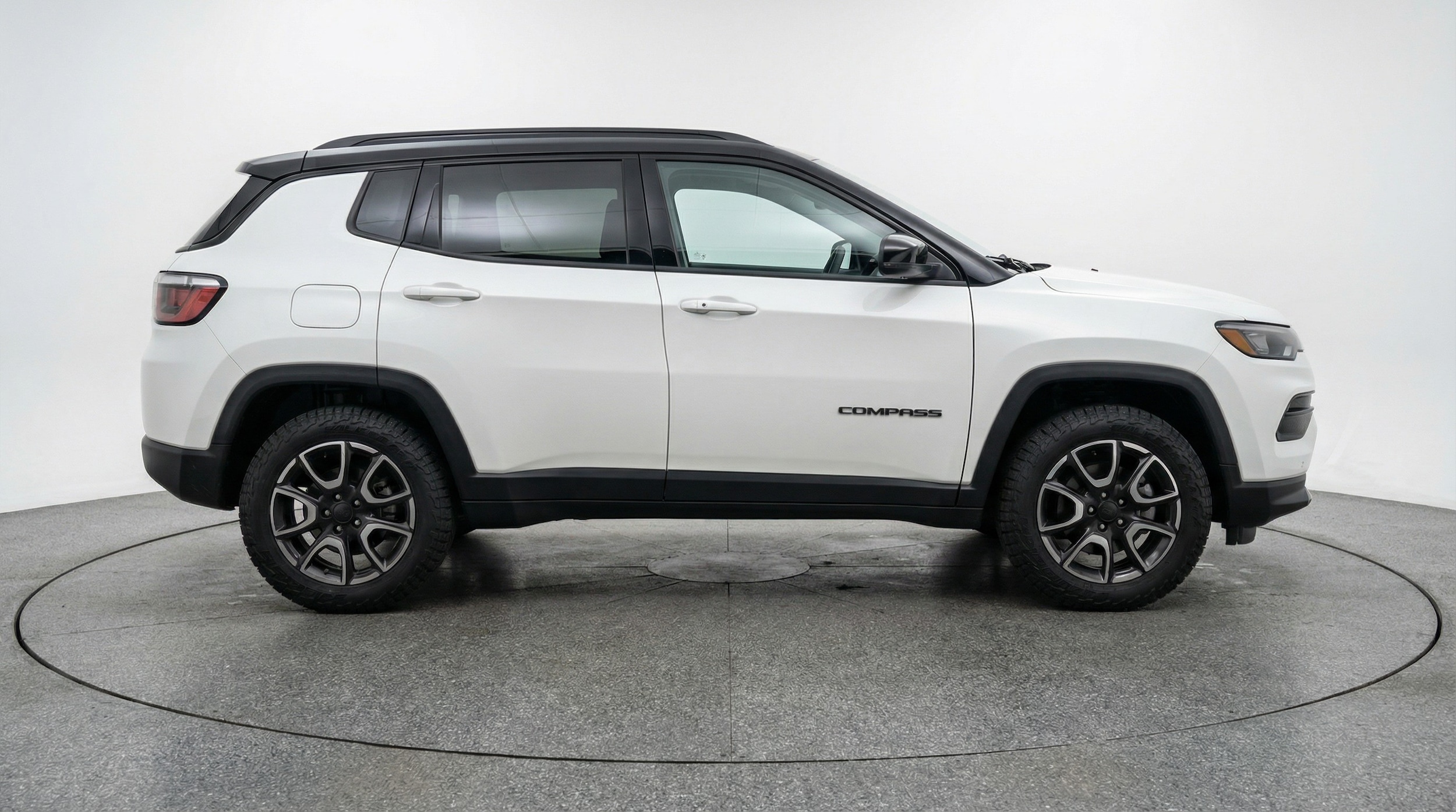 Thumbnail: 2025 Jeep Compass - 8
