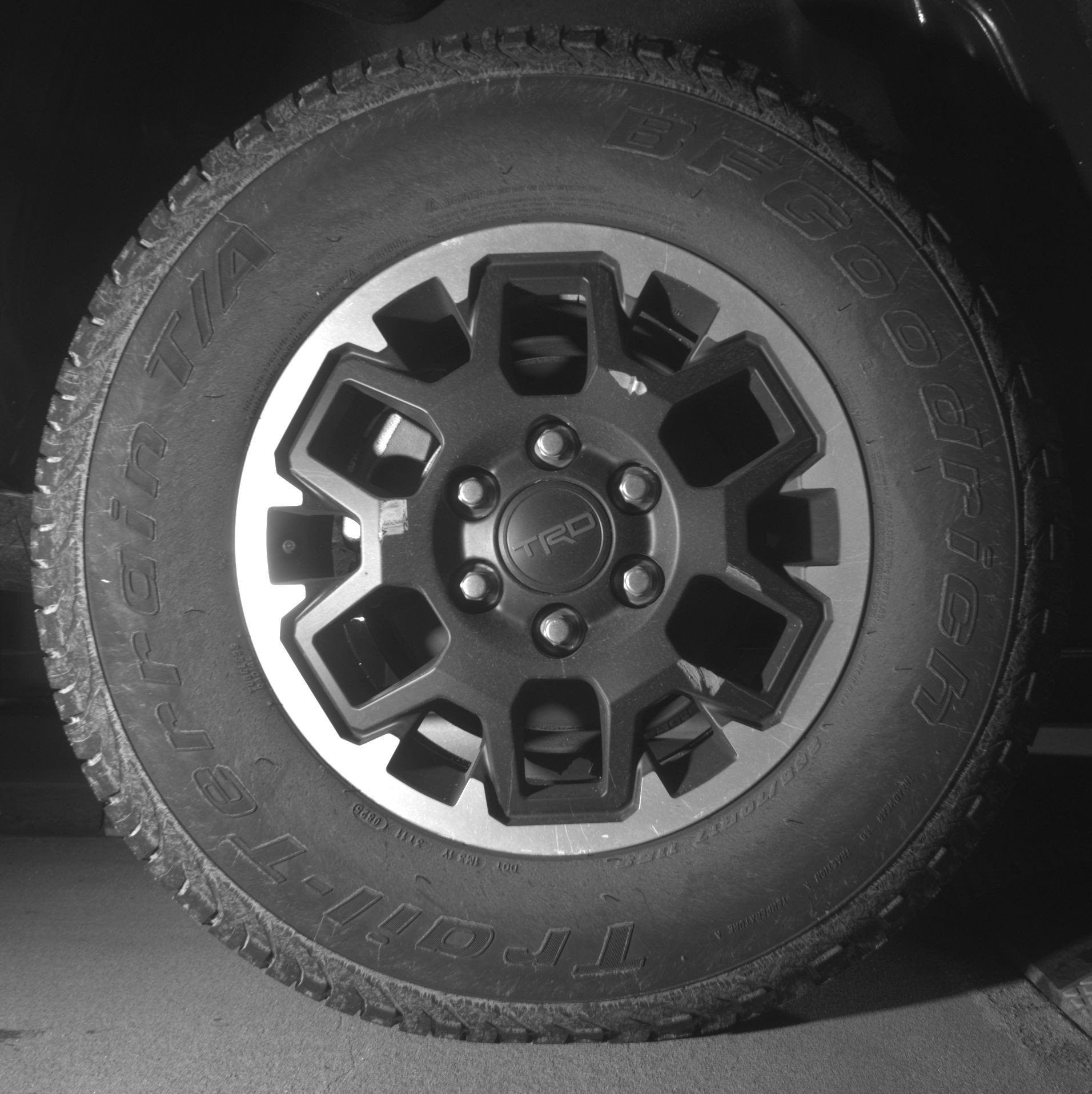 Thumbnail: 2025 Toyota Tacoma - 15