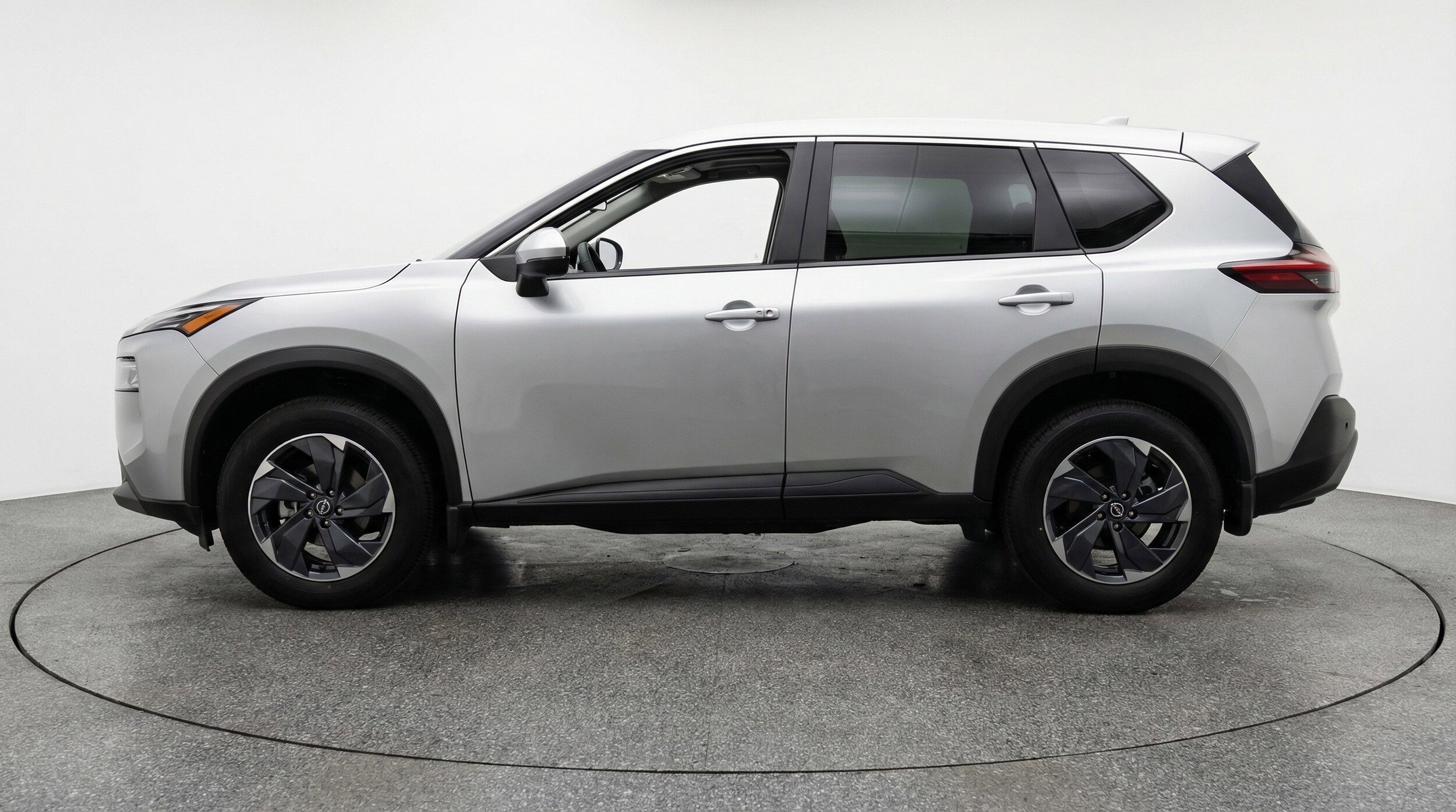 Thumbnail: 2025 Nissan Rogue - 5