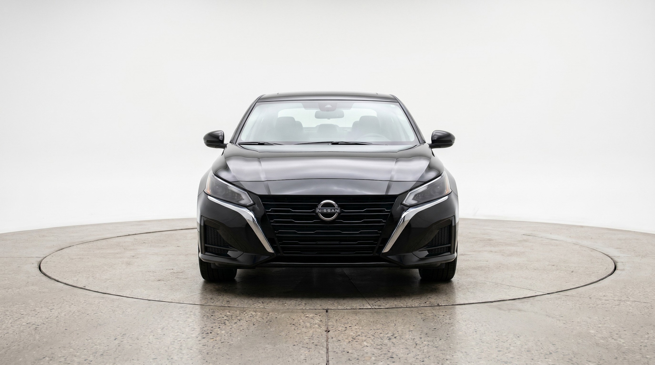 Thumbnail: 2025 Nissan Altima - 2