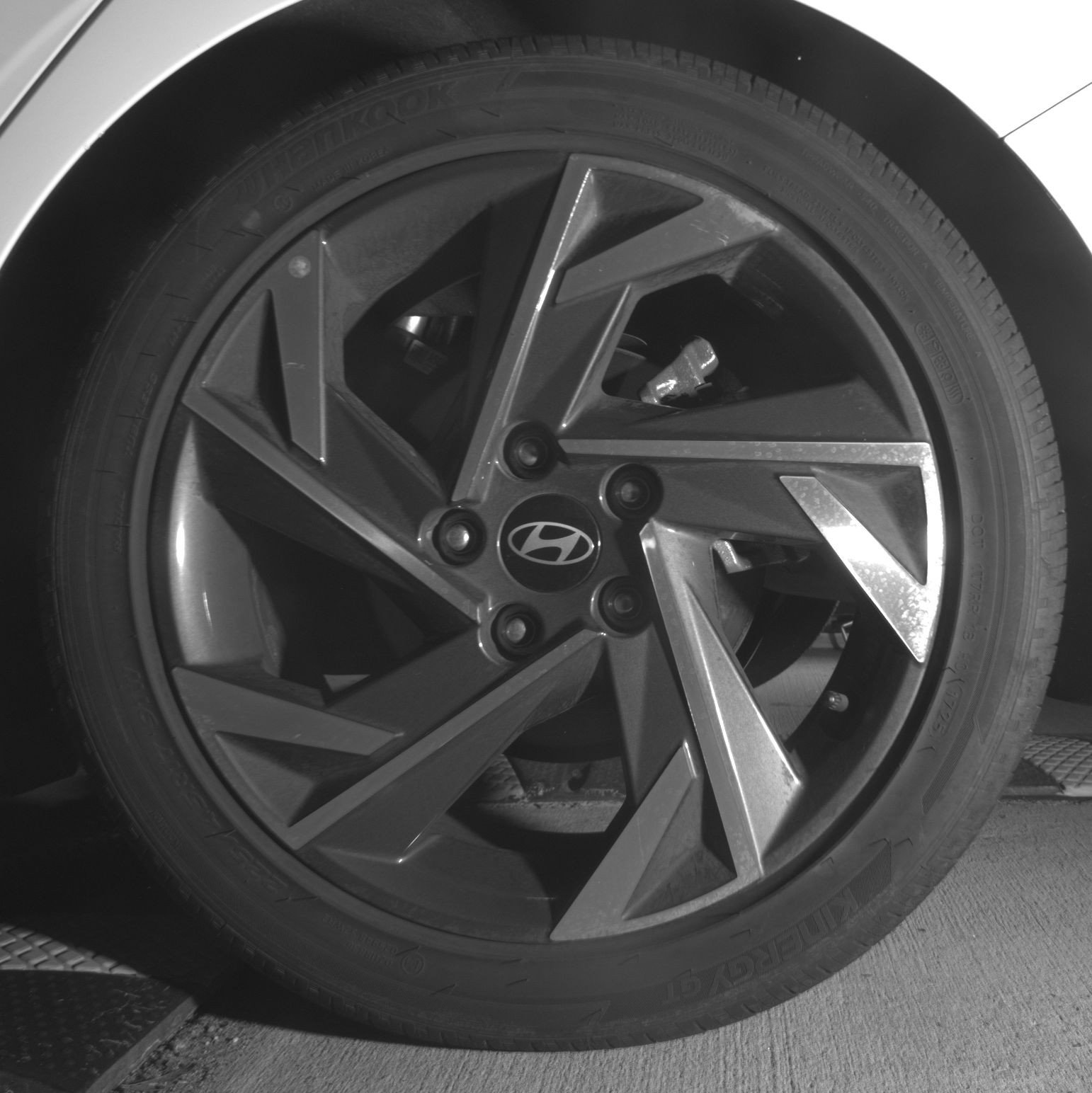 Thumbnail: 2025 Hyundai Elantra - 14