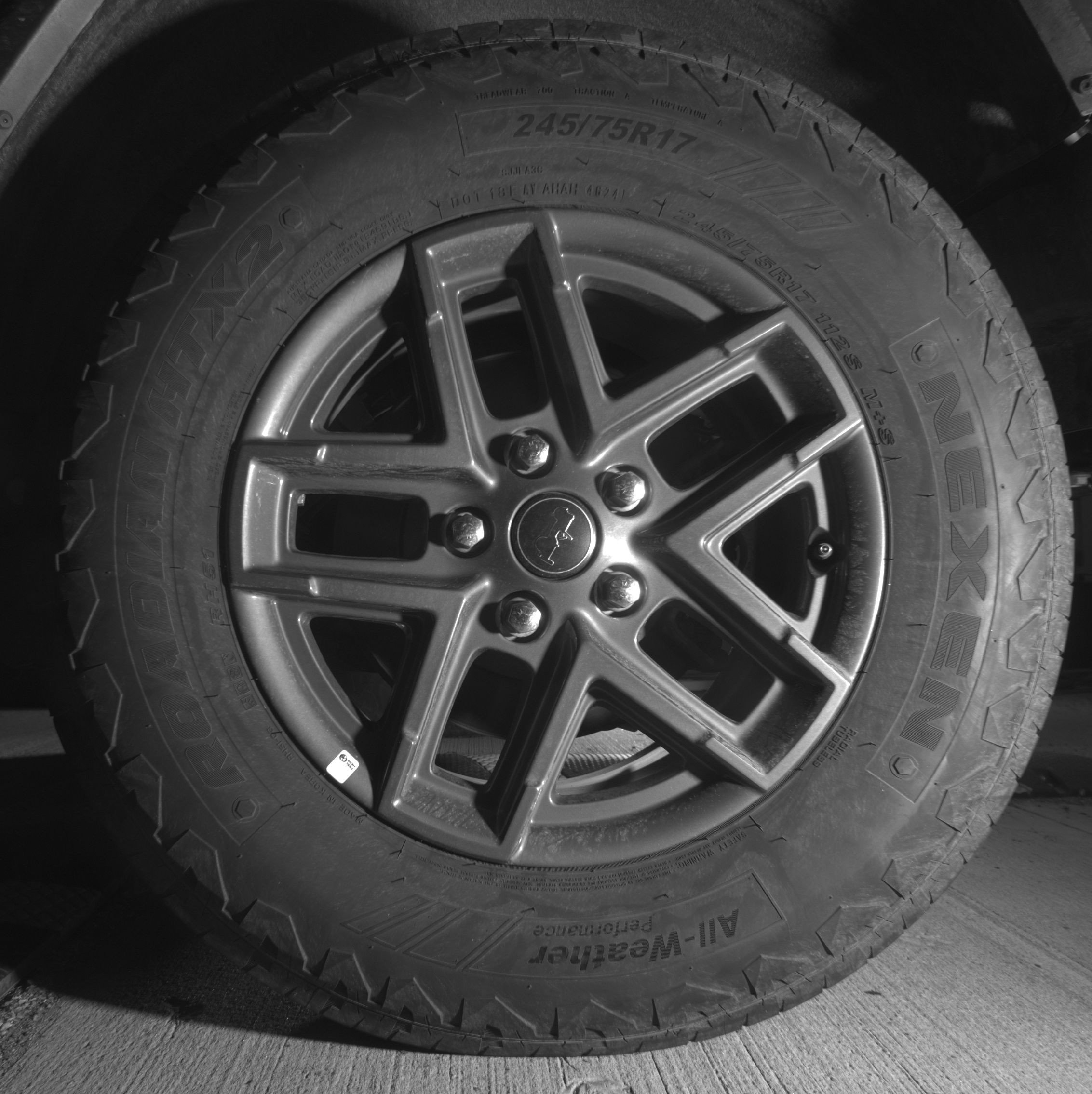 Thumbnail: 2025 Jeep Wrangler - 14