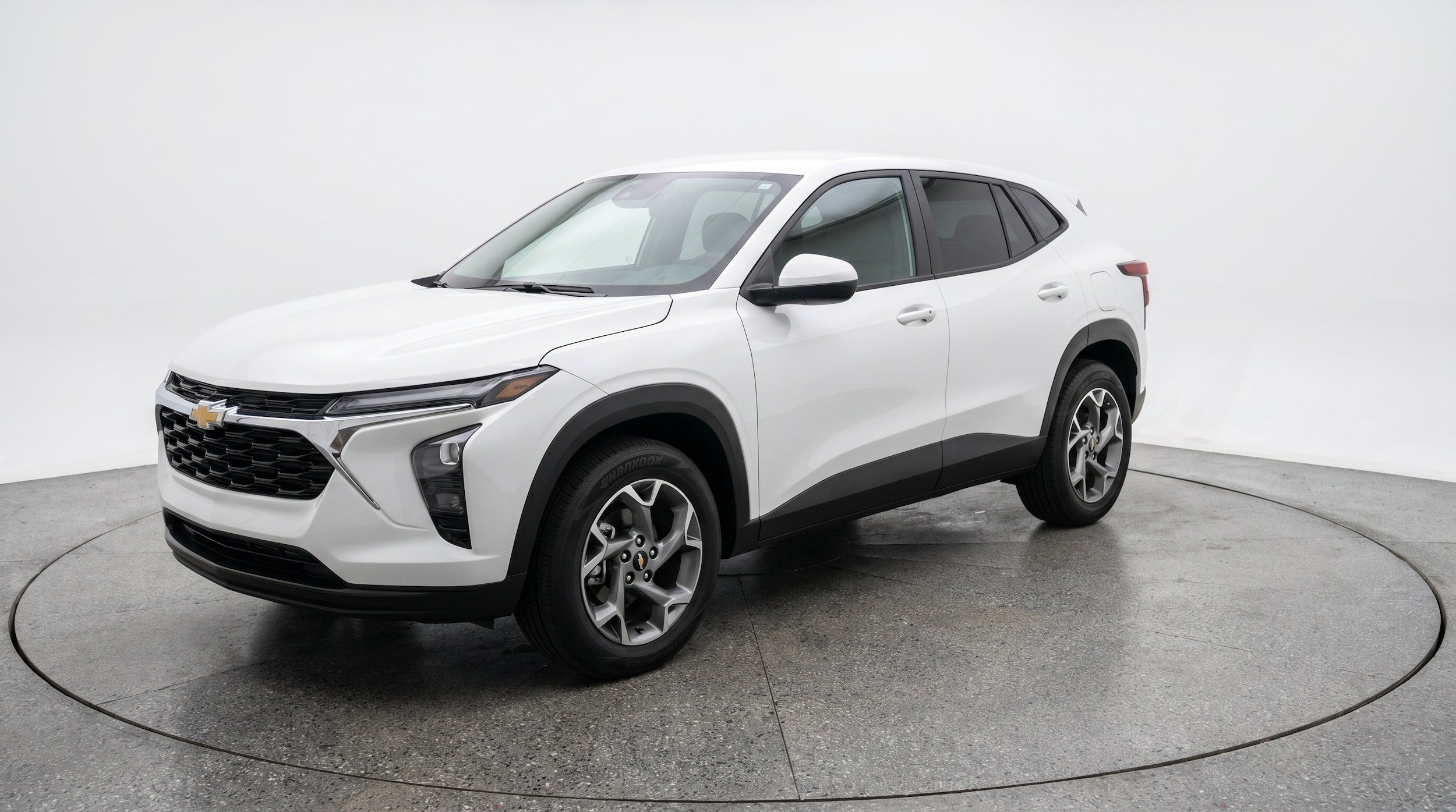Thumbnail: 2025 Chevrolet Trax - 3