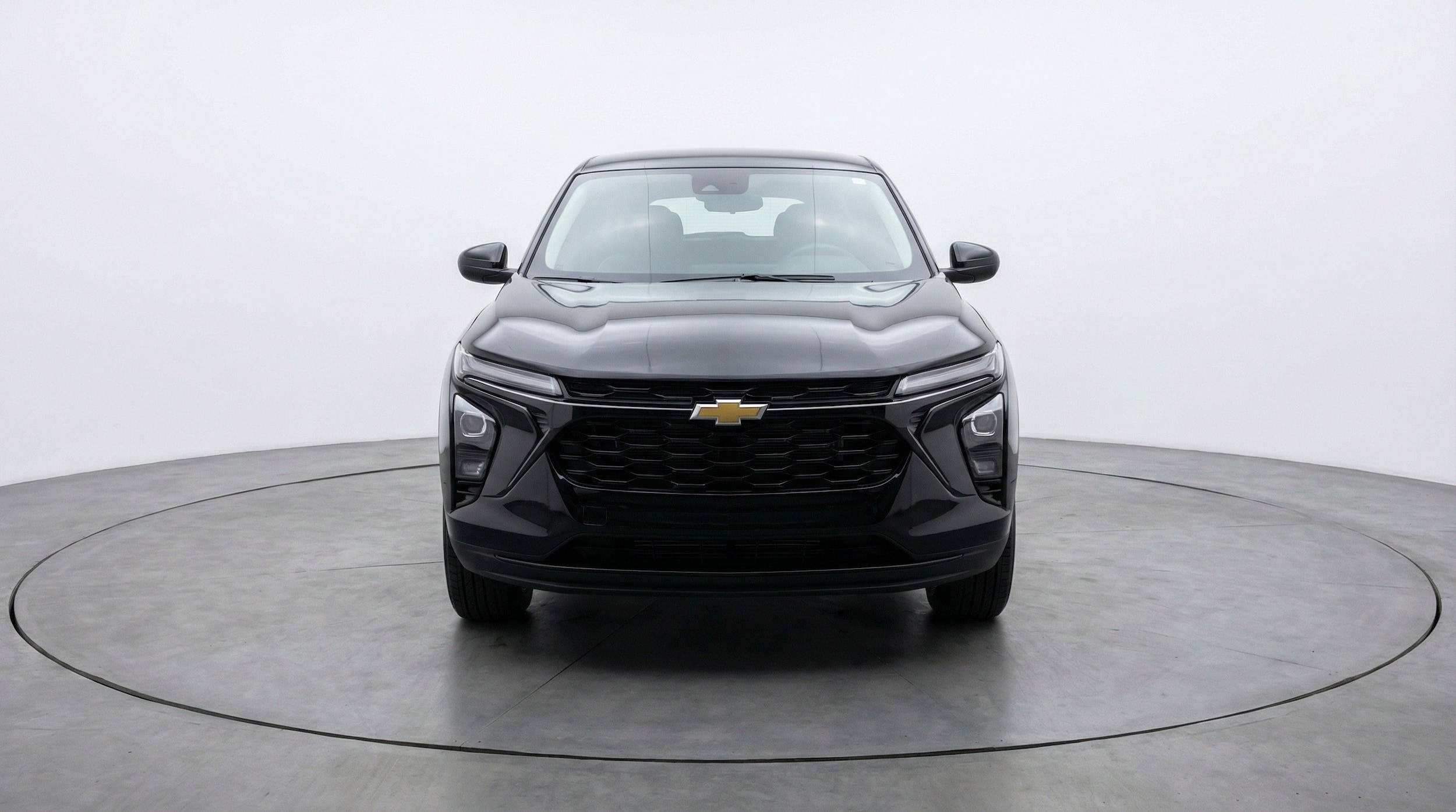 Thumbnail: 2025 Chevrolet Trax - 2