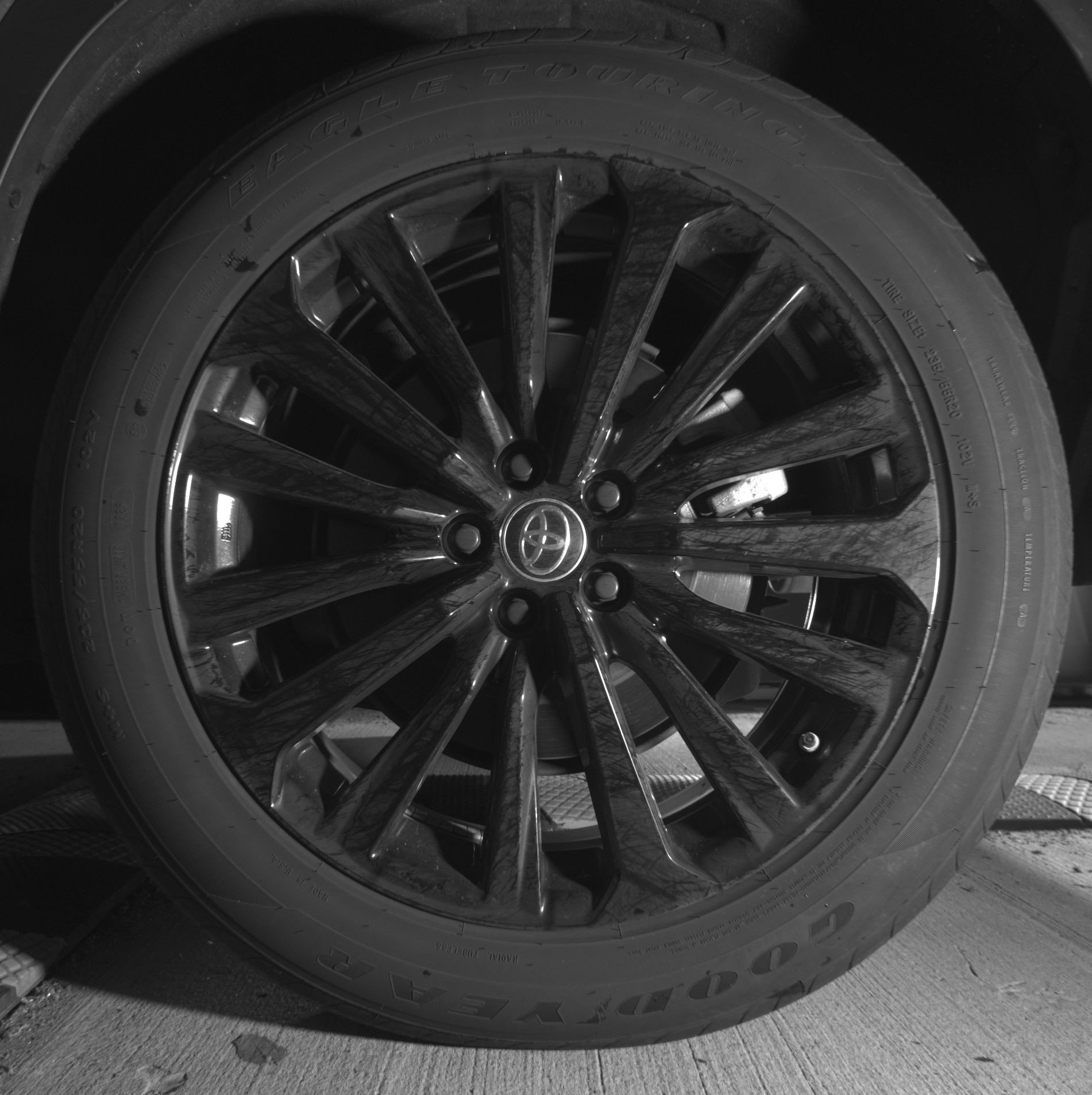 Thumbnail: 2025 Toyota Highlander - 14