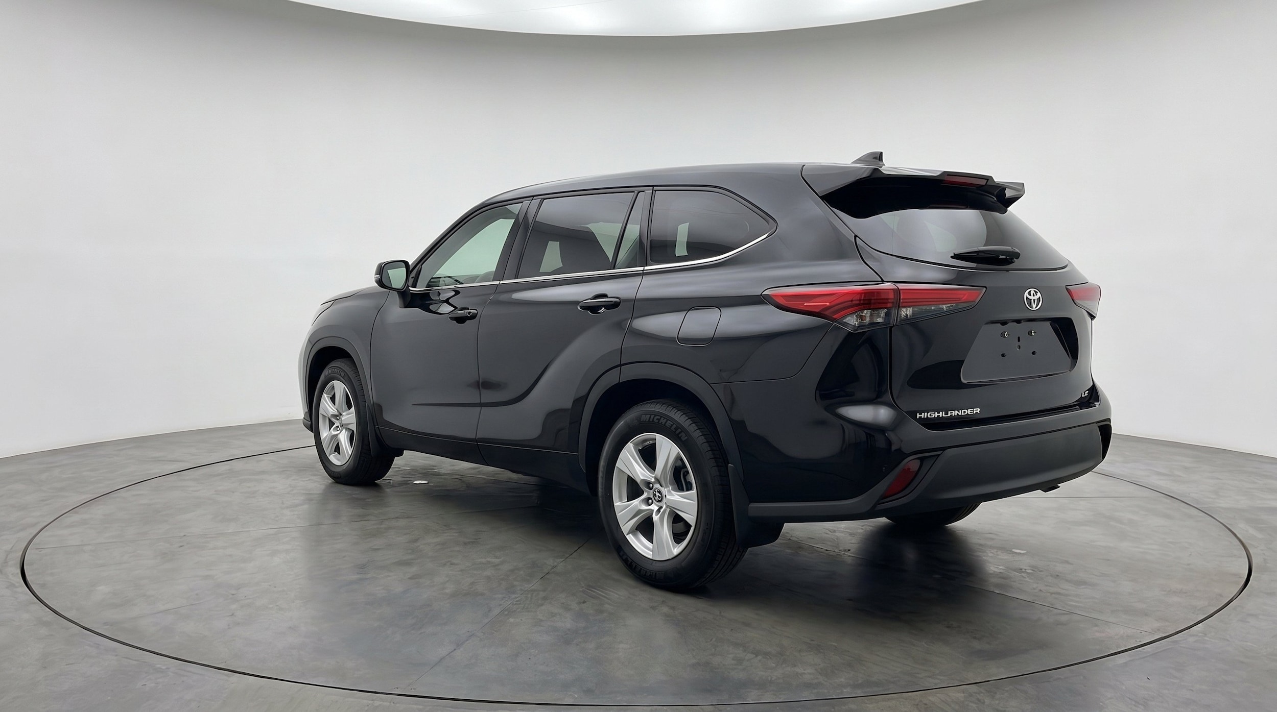 Thumbnail: 2025 Toyota Highlander - 6
