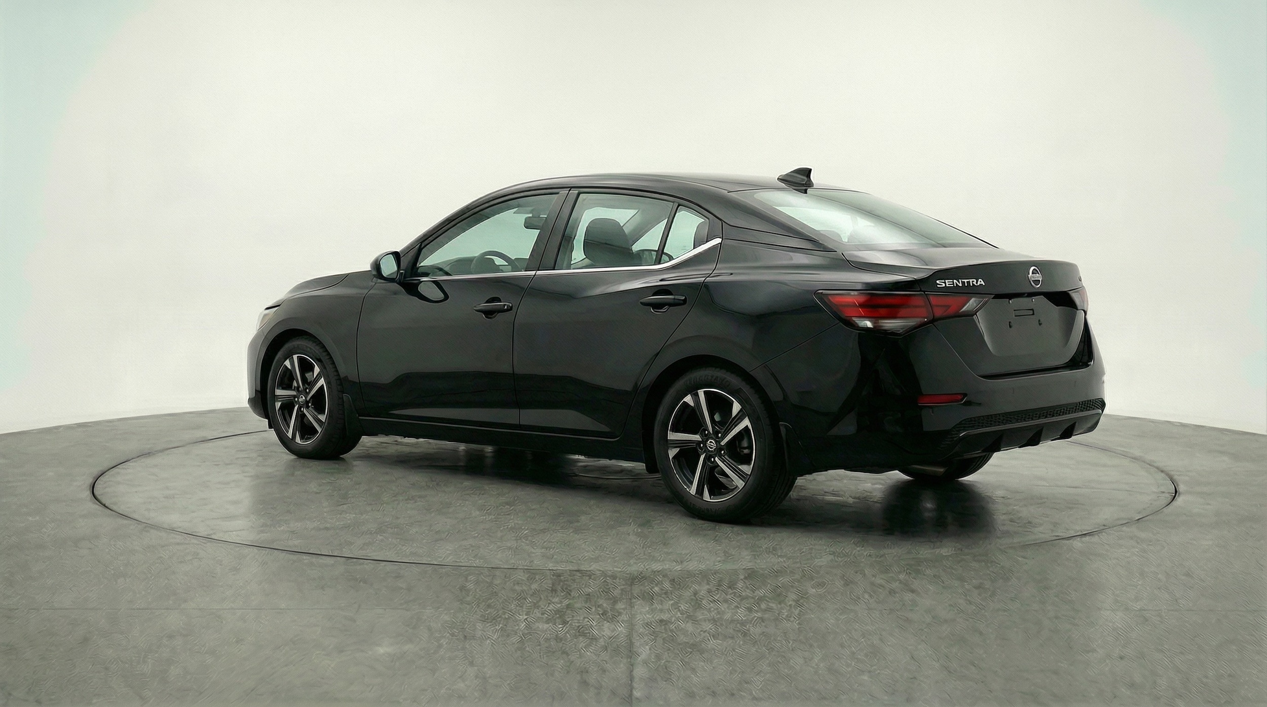 Thumbnail: 2025 Nissan Sentra - 5