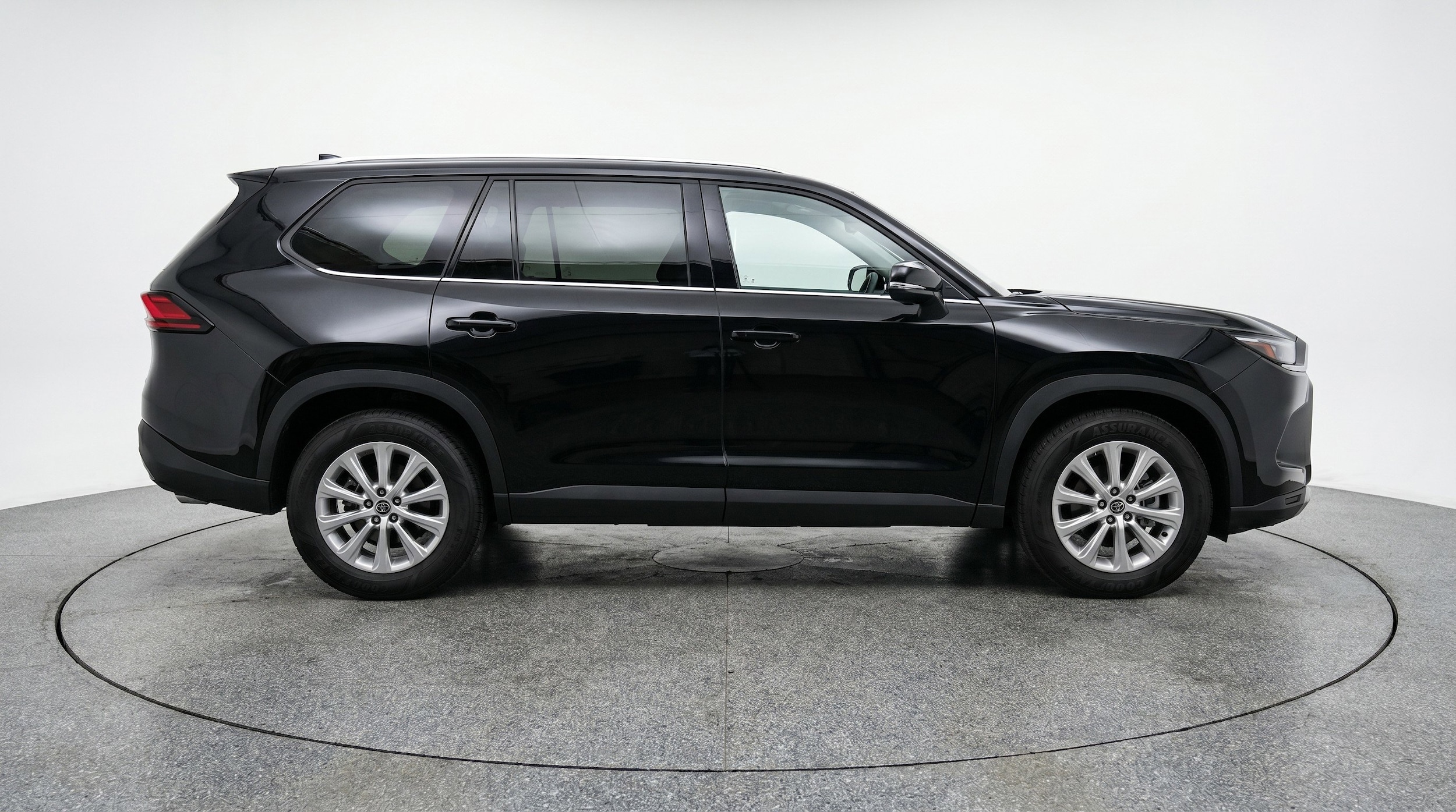 Thumbnail: 2025 Toyota Grand Highlander - 11