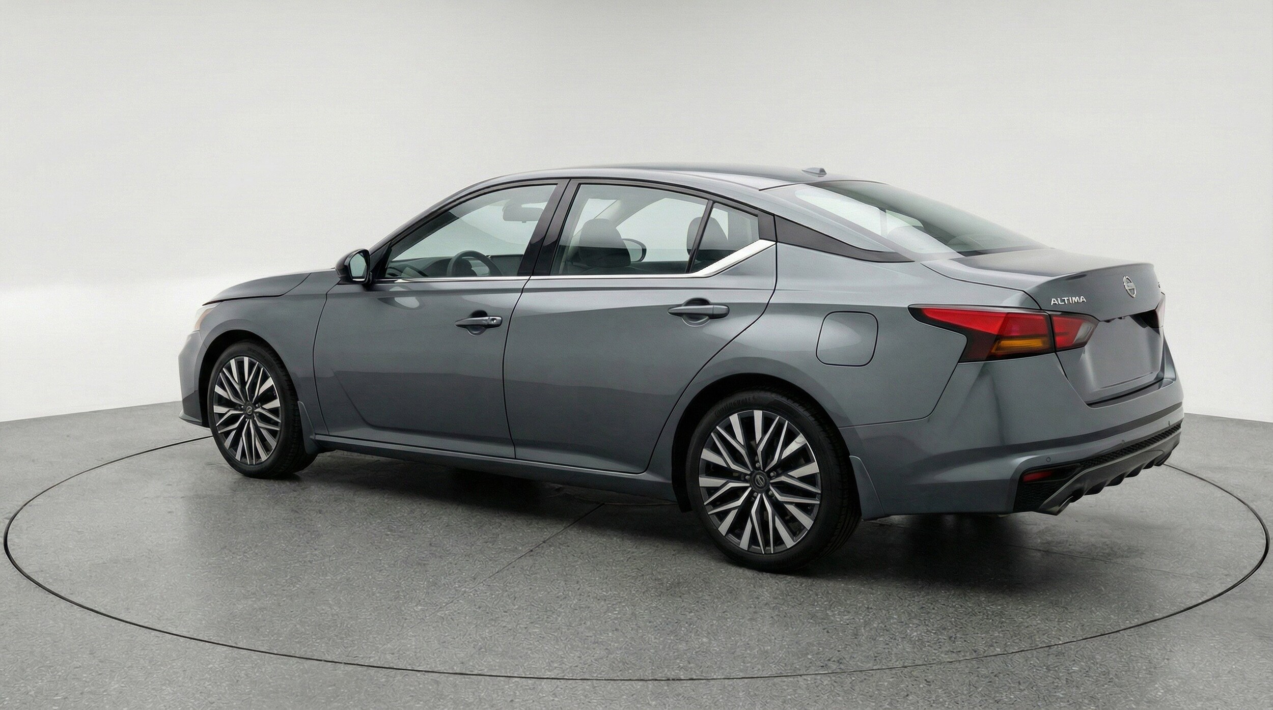 Thumbnail: 2025 Nissan Altima - 6