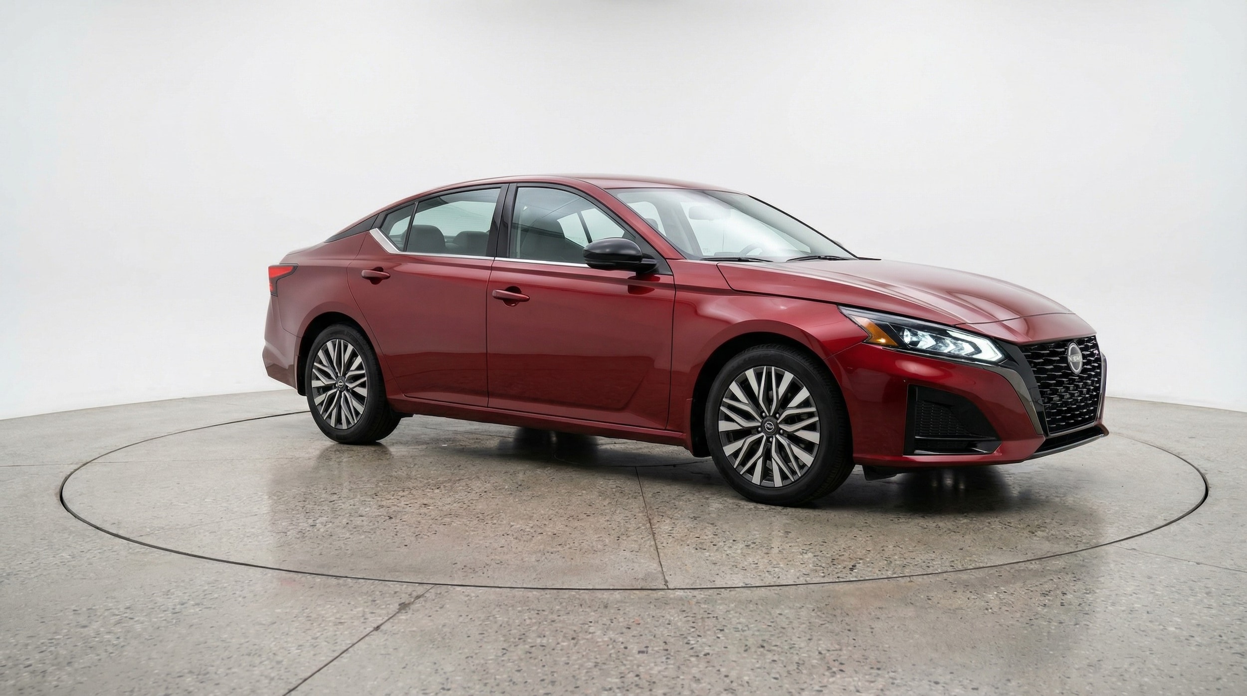 Thumbnail: 2025 Nissan Altima - 1