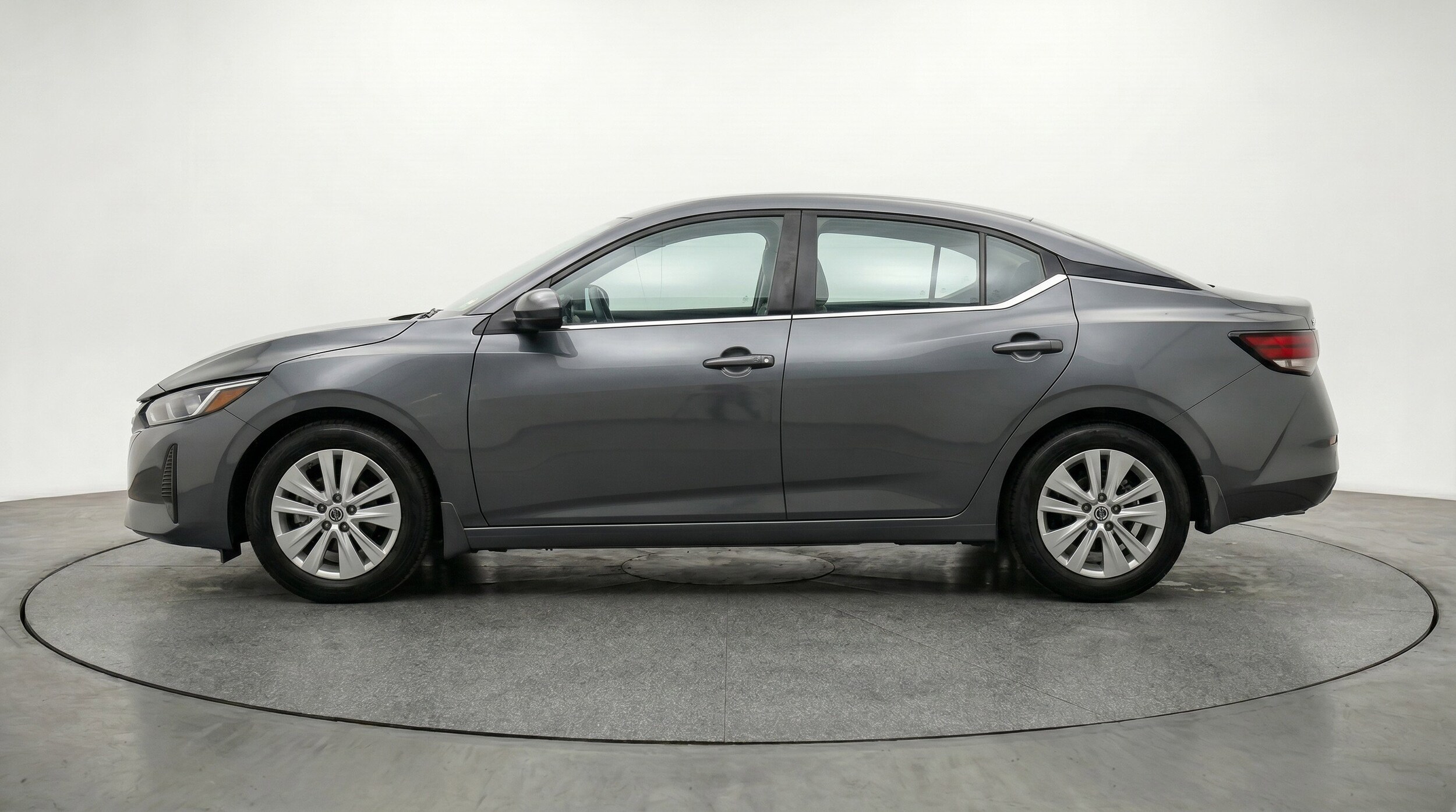 Thumbnail: 2025 Nissan Sentra - 5