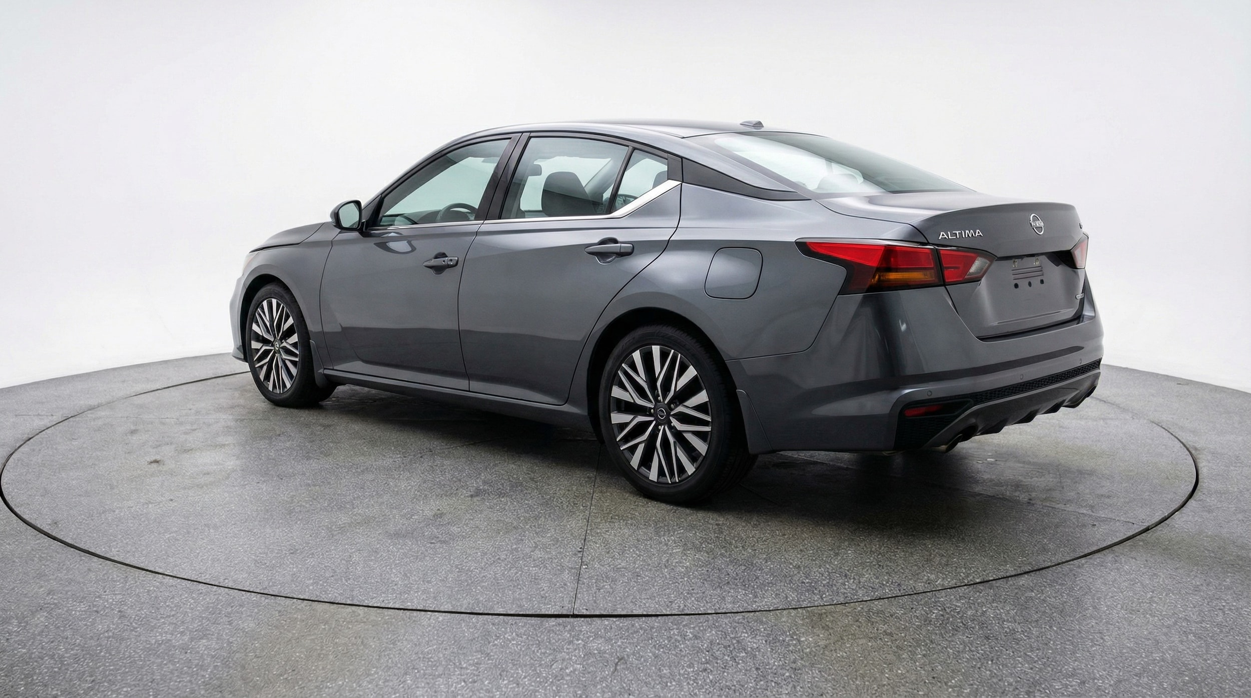 Thumbnail: 2025 Nissan Altima - 5