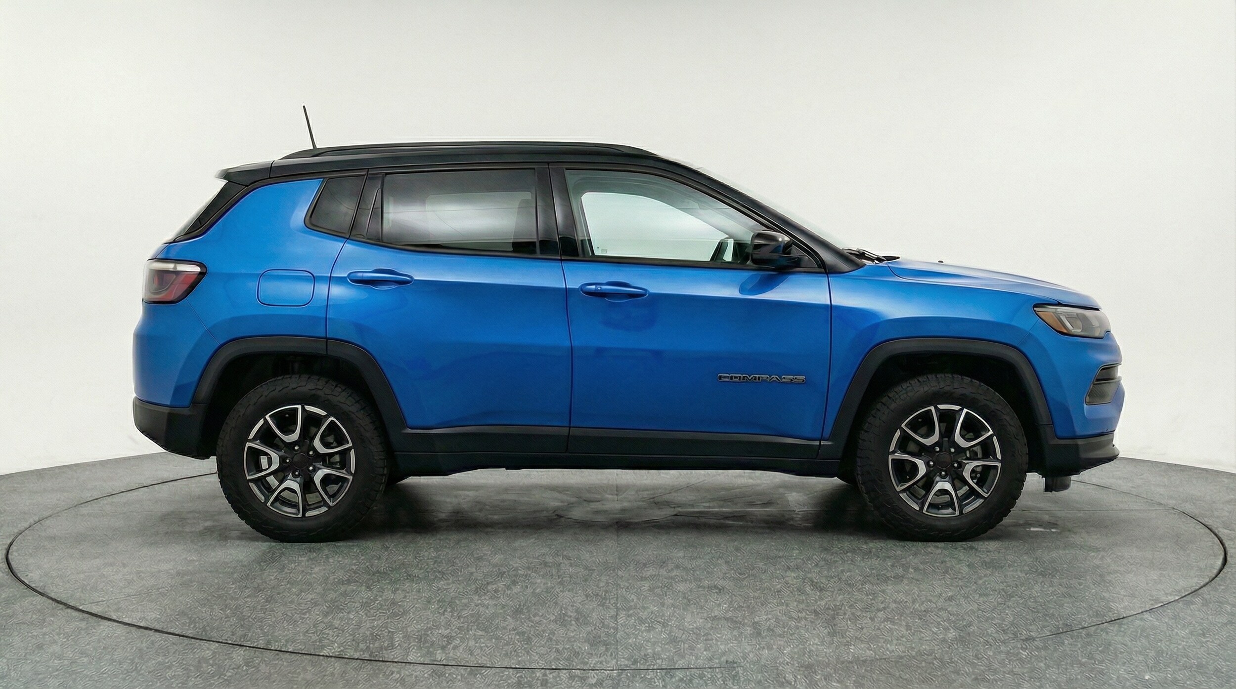 Thumbnail: 2025 Jeep Compass - 8