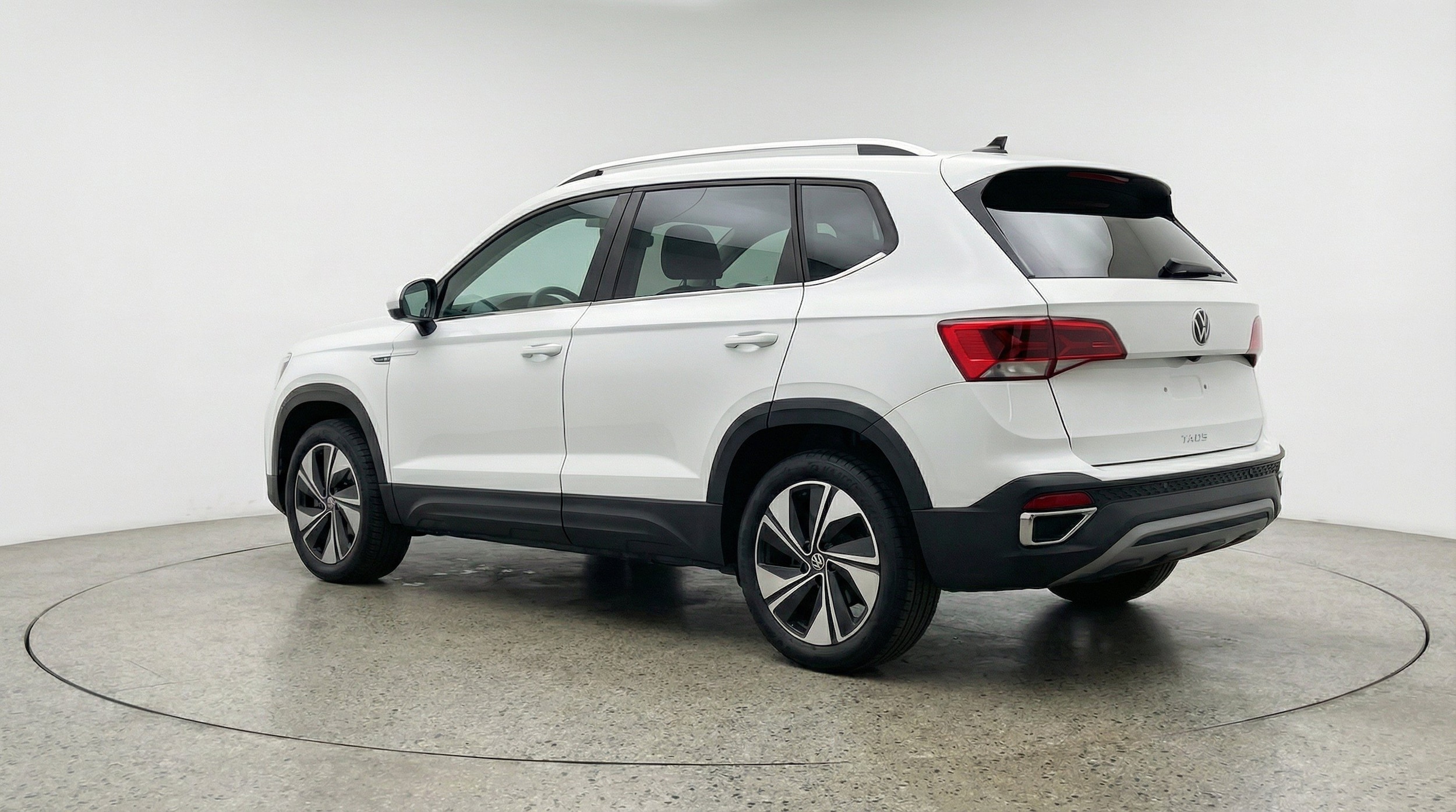 Thumbnail: 2026 Volkswagen Taos - 6