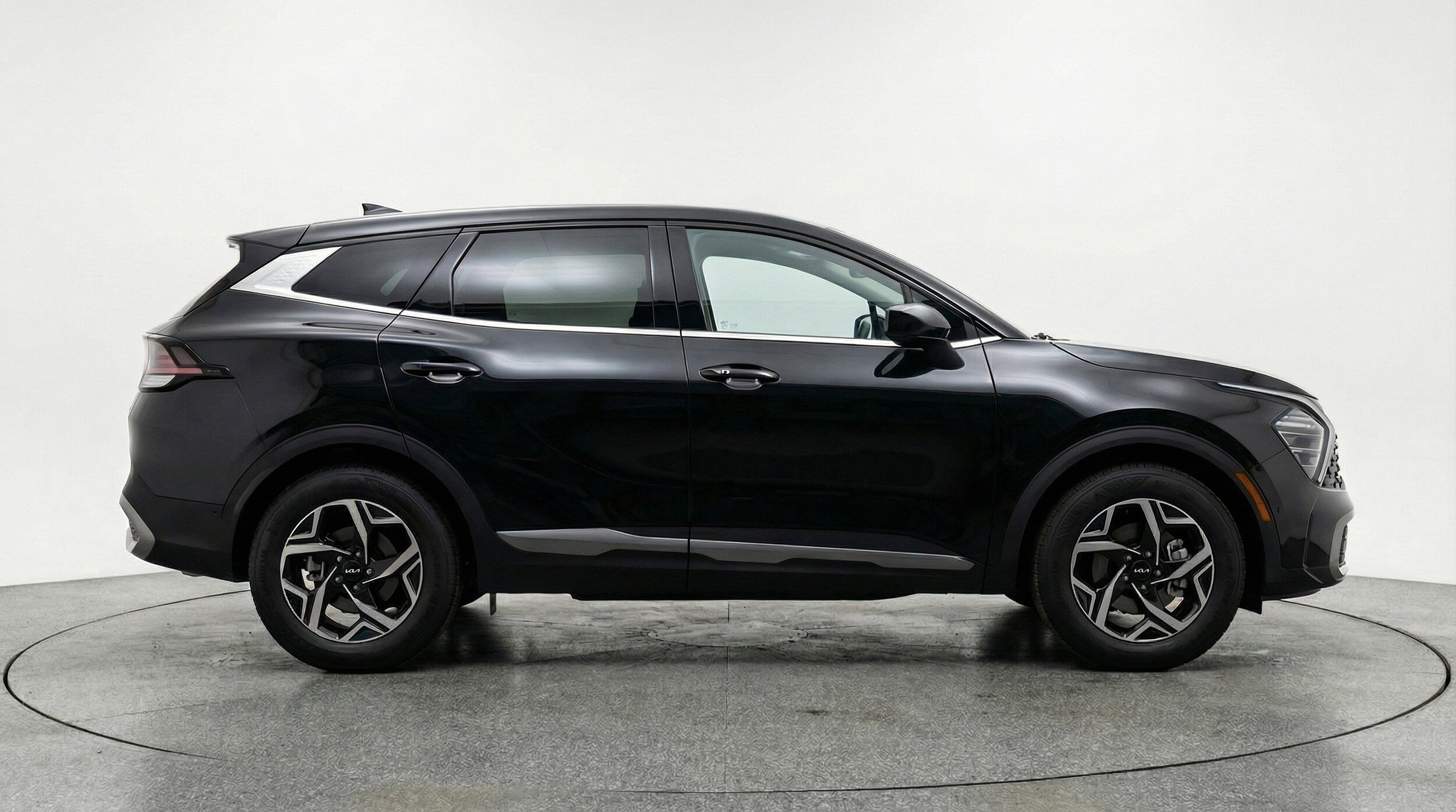 Thumbnail: 2025 Kia Sportage - 11