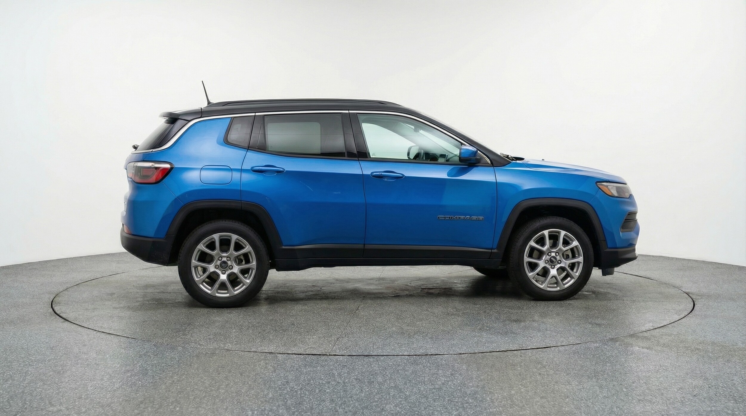 Thumbnail: 2025 Jeep Compass - 8