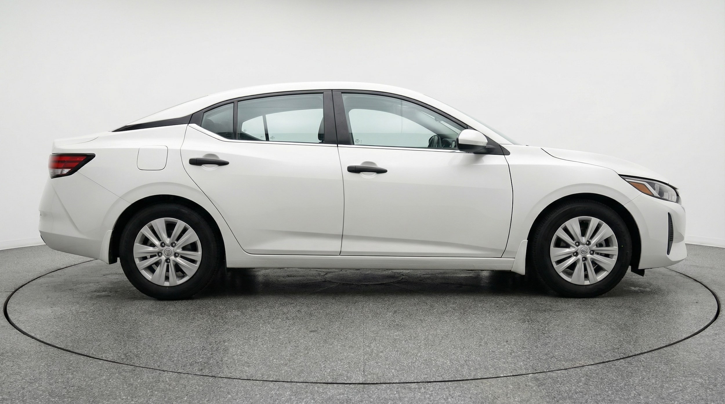 Thumbnail: 2025 Nissan Sentra - 8