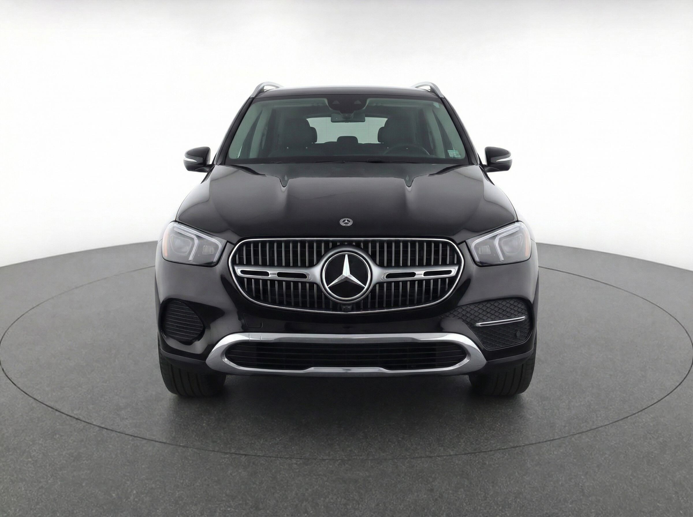 Thumbnail: 2024 Mercedes-Benz GLC - 2