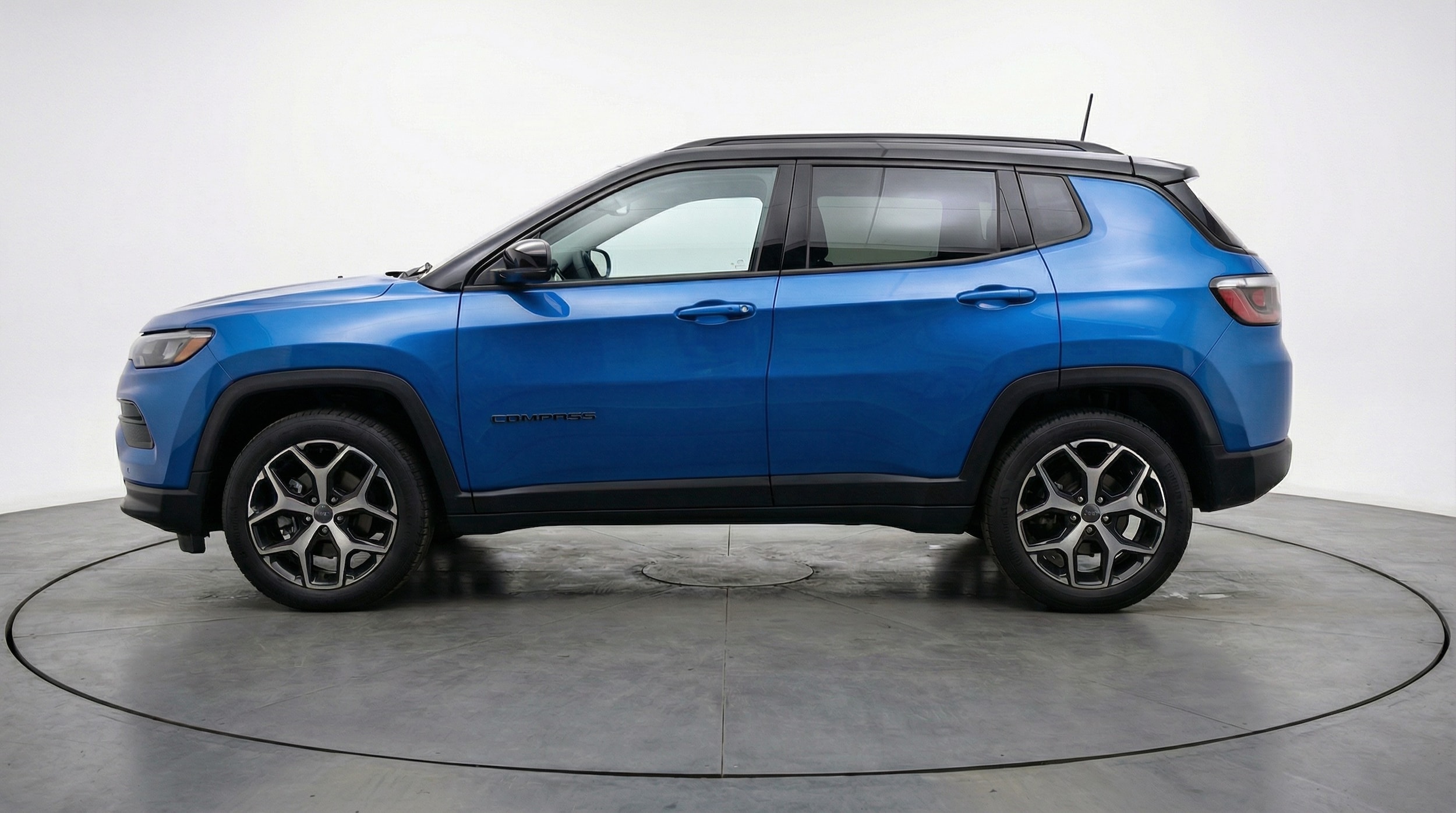 Thumbnail: 2025 Jeep Compass - 4