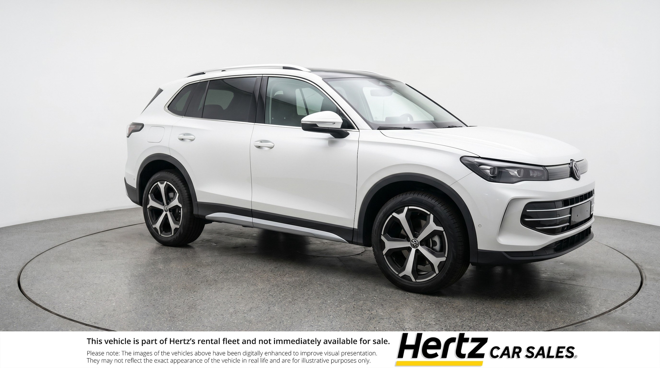 Thumbnail: 2026 Volkswagen Tiguan - 1