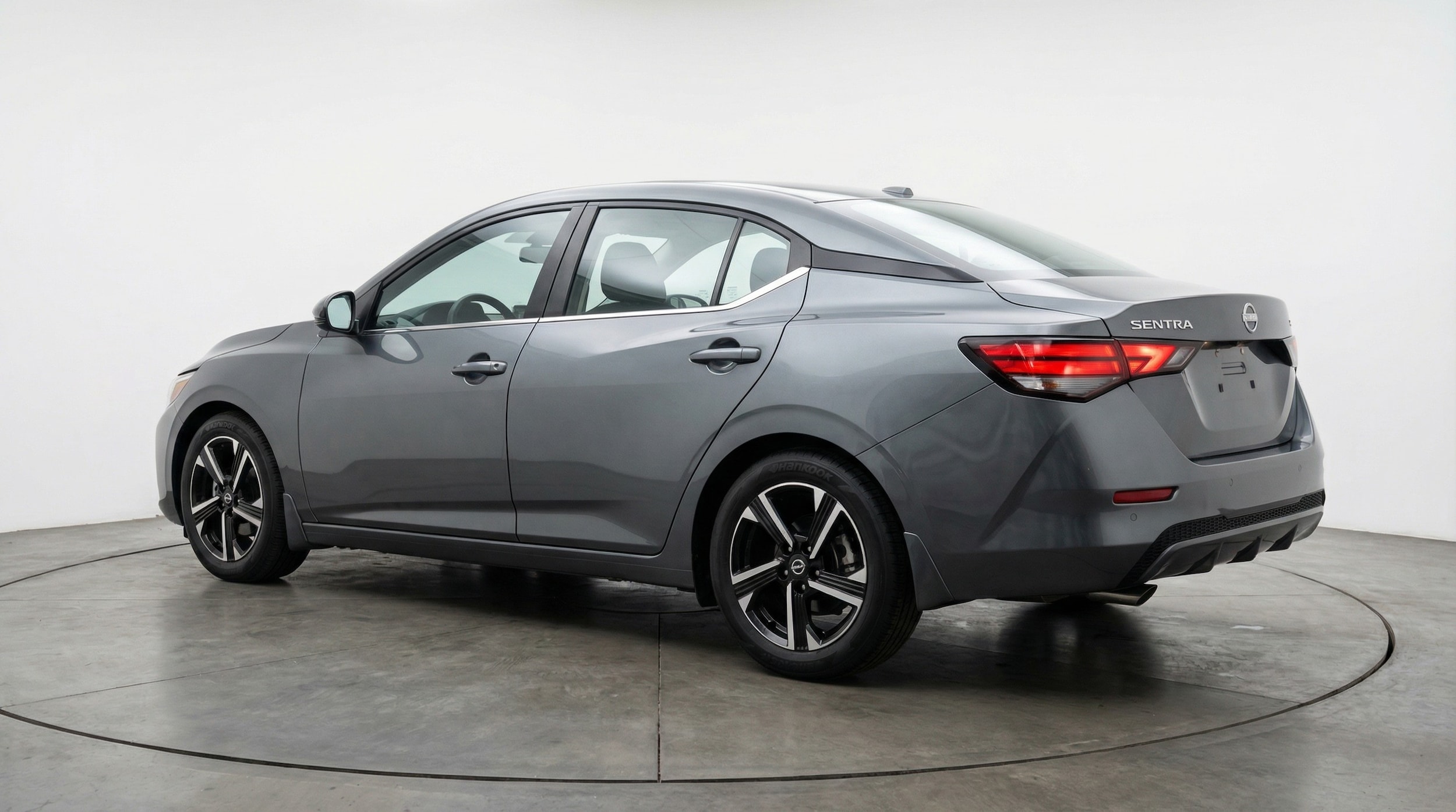 Thumbnail: 2025 Nissan Sentra - 5