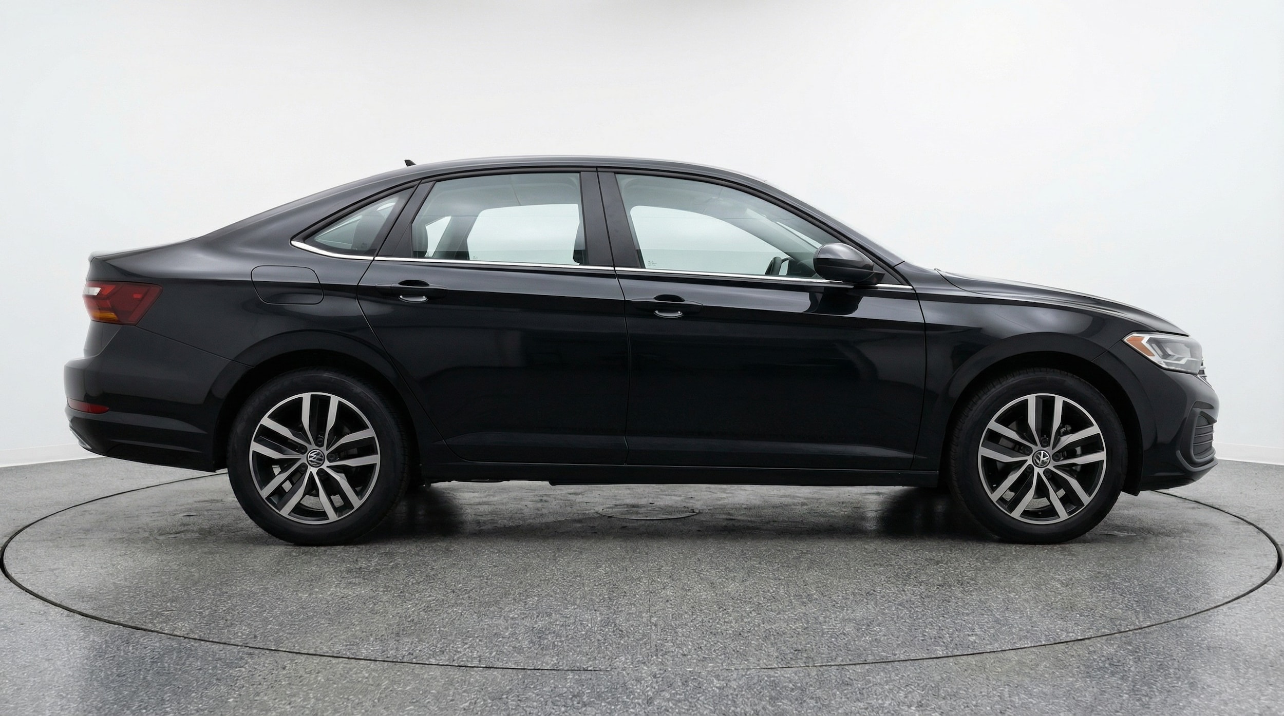 Thumbnail: 2025 Volkswagen Jetta - 8