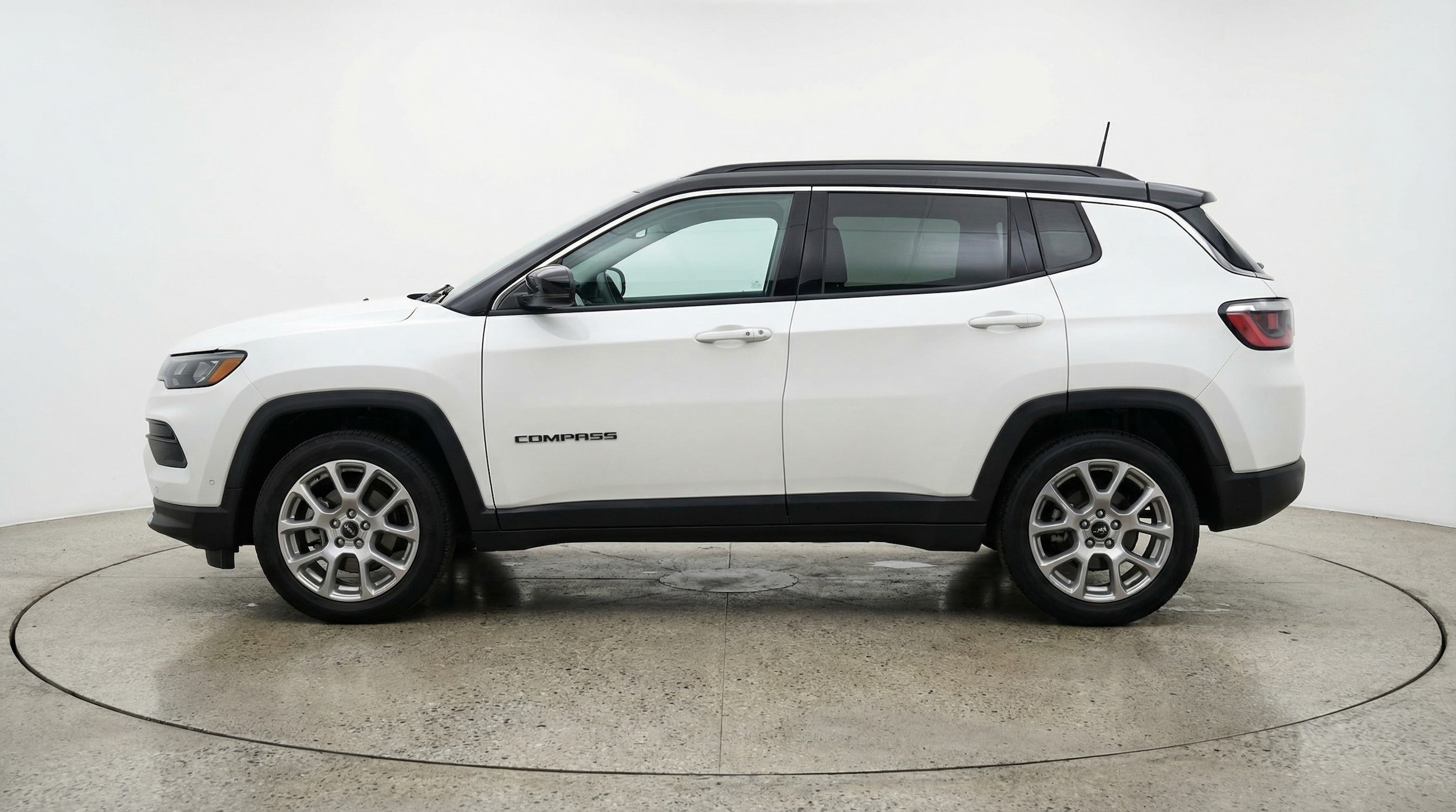Thumbnail: 2025 Jeep Compass - 4