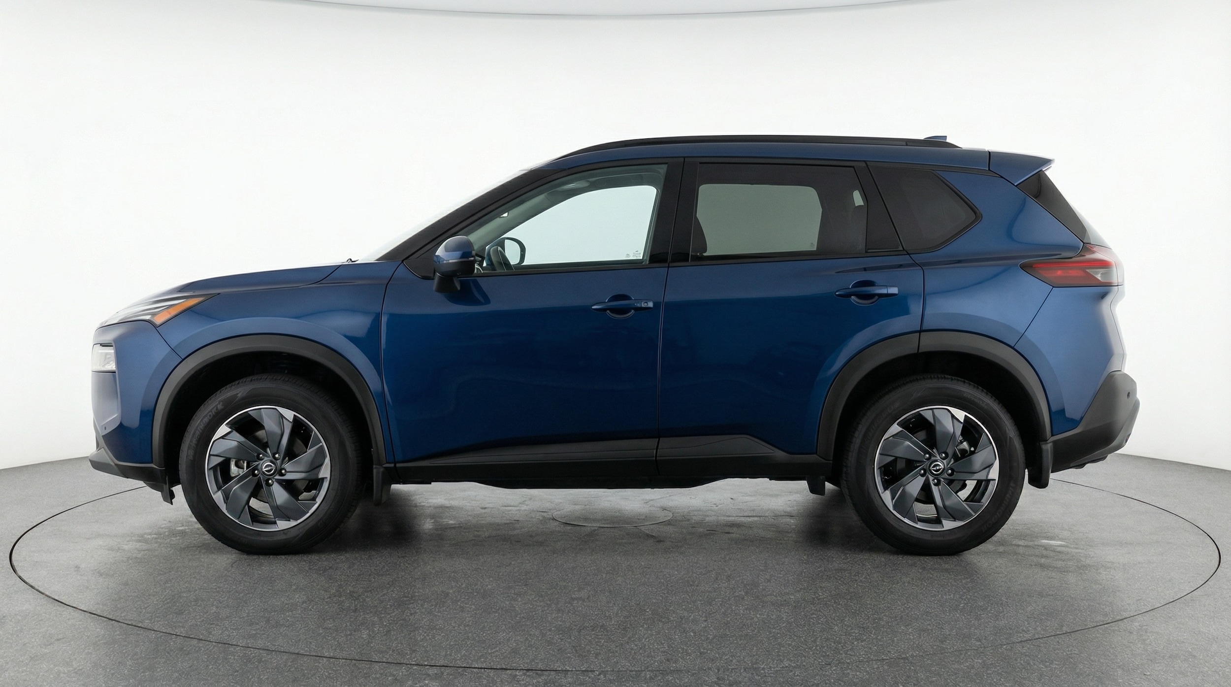 Thumbnail: 2025 Nissan Rogue - 4