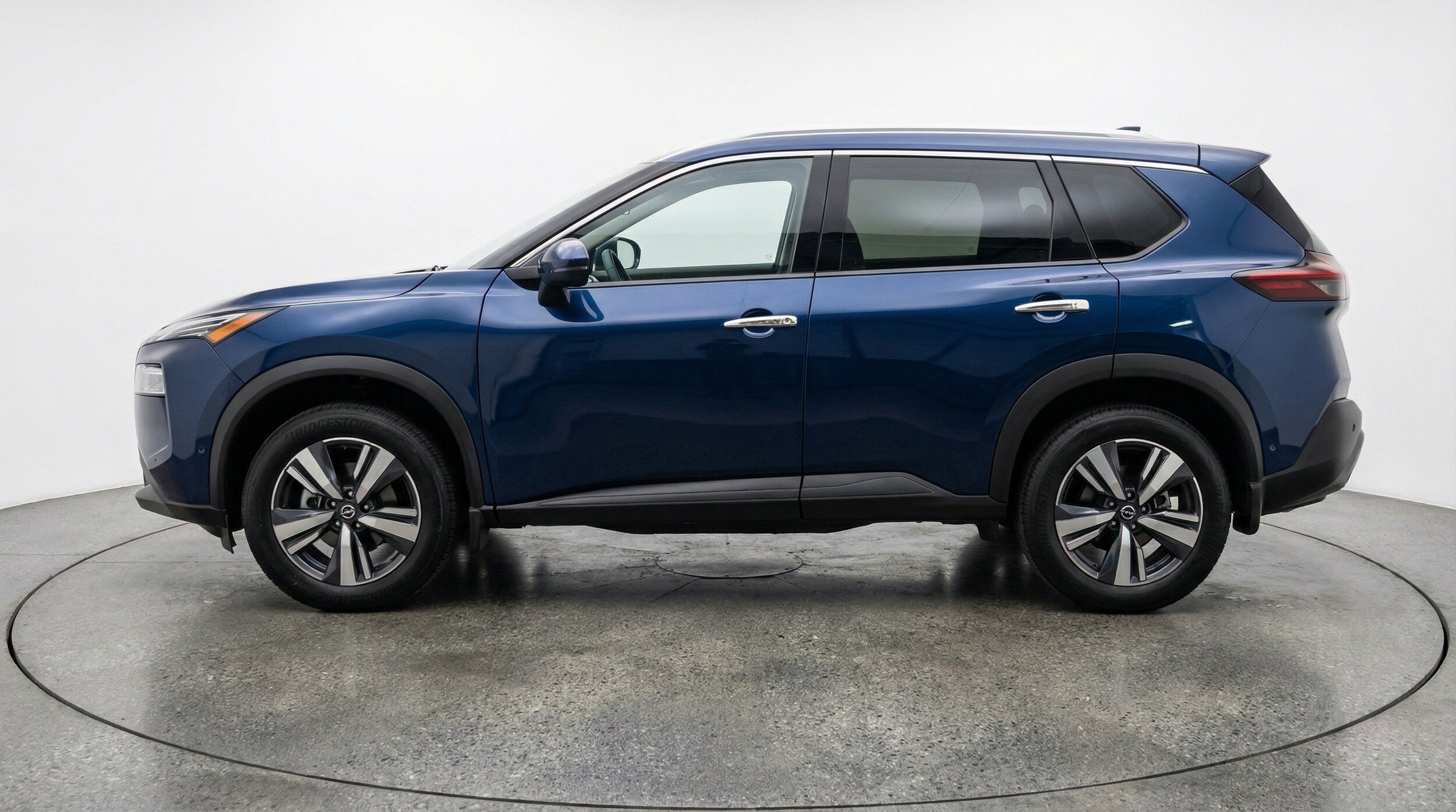 Thumbnail: 2026 Nissan Rogue - 5