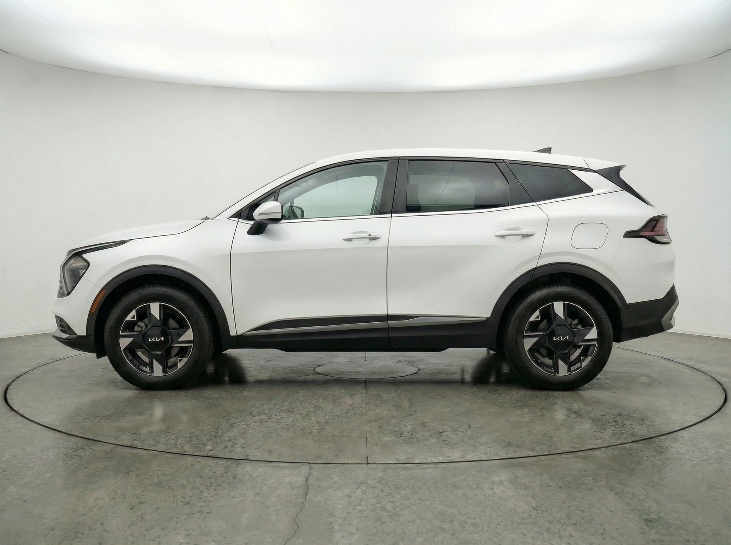 Thumbnail: 2026 Kia Sportage - 5