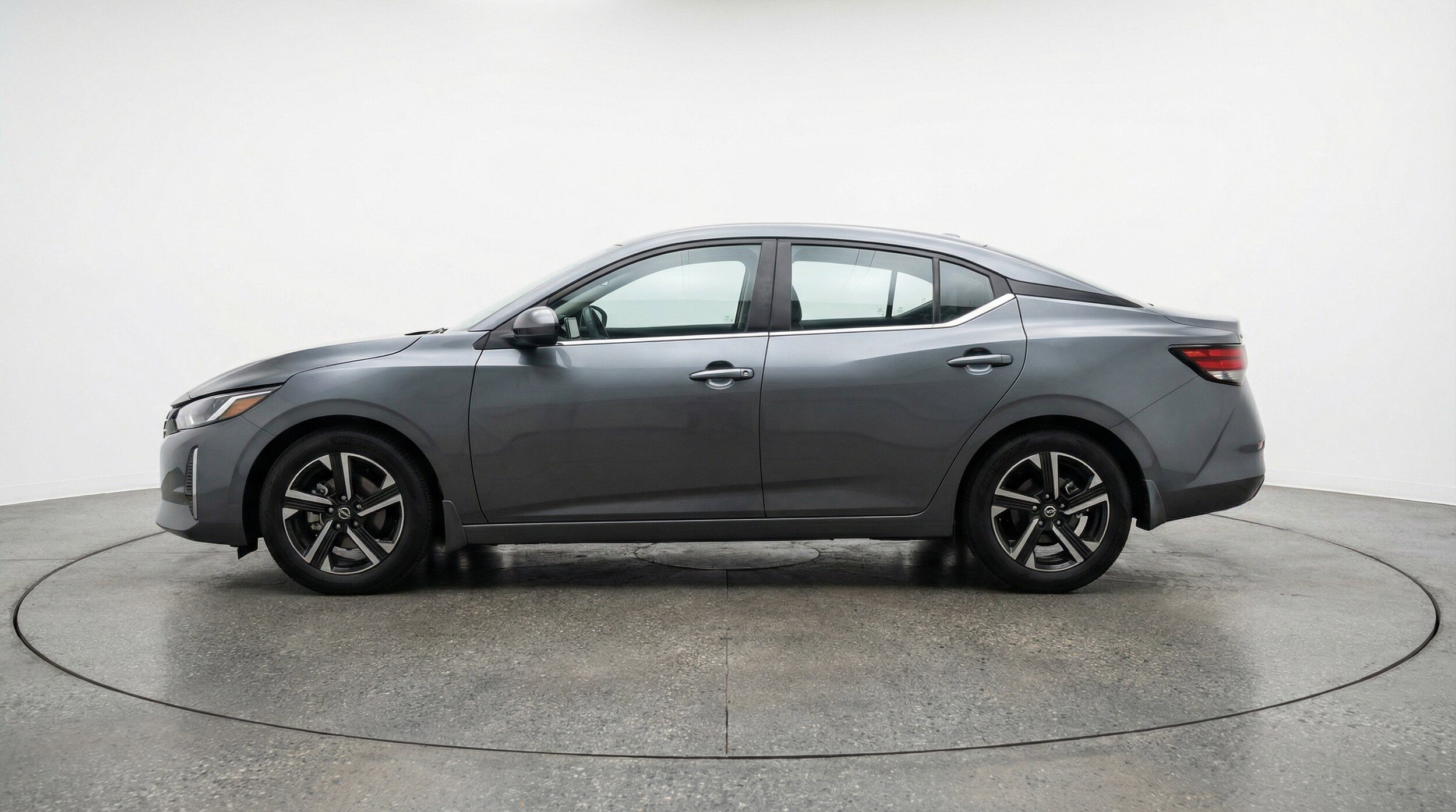 Thumbnail: 2025 Nissan Sentra - 5