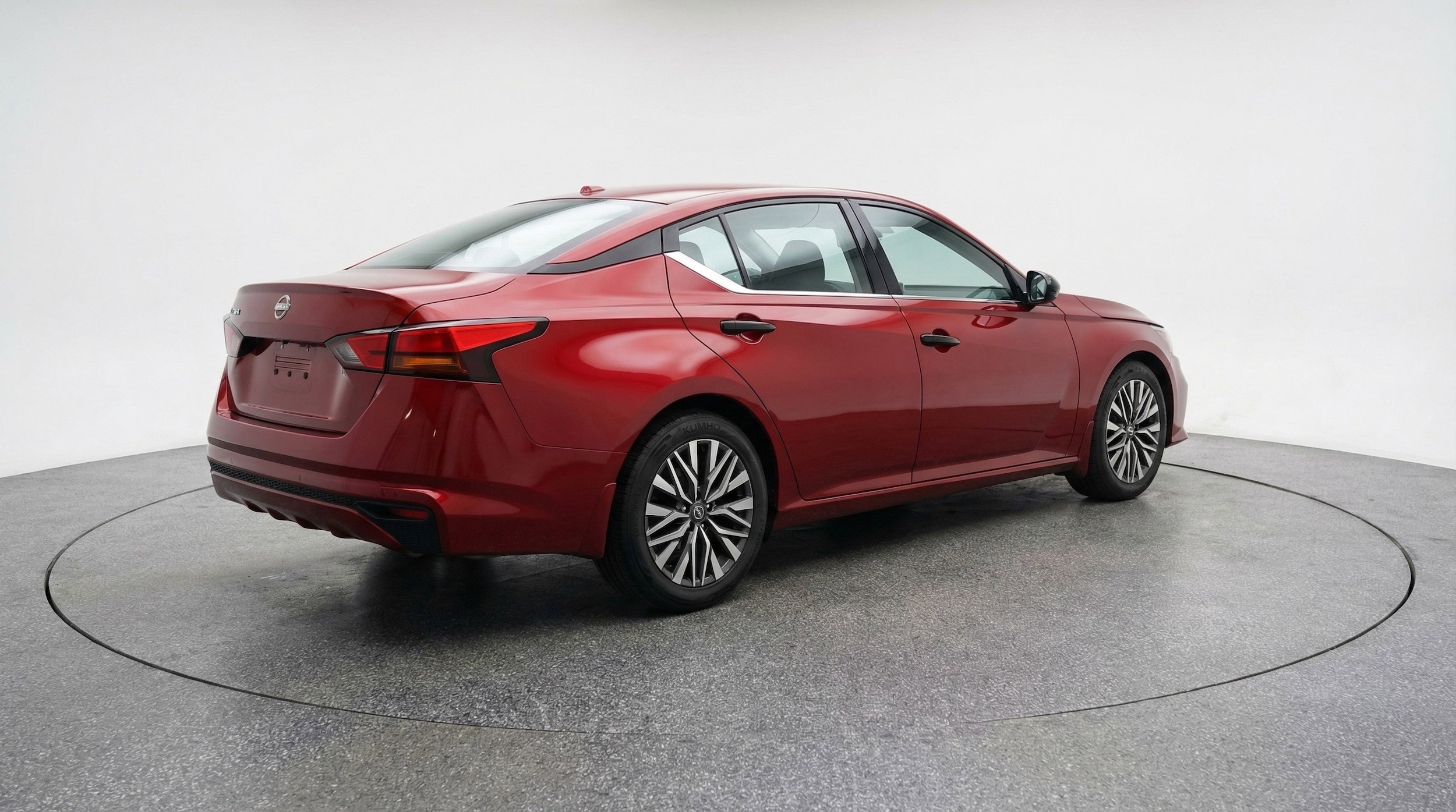 Thumbnail: 2025 Nissan Altima - 9