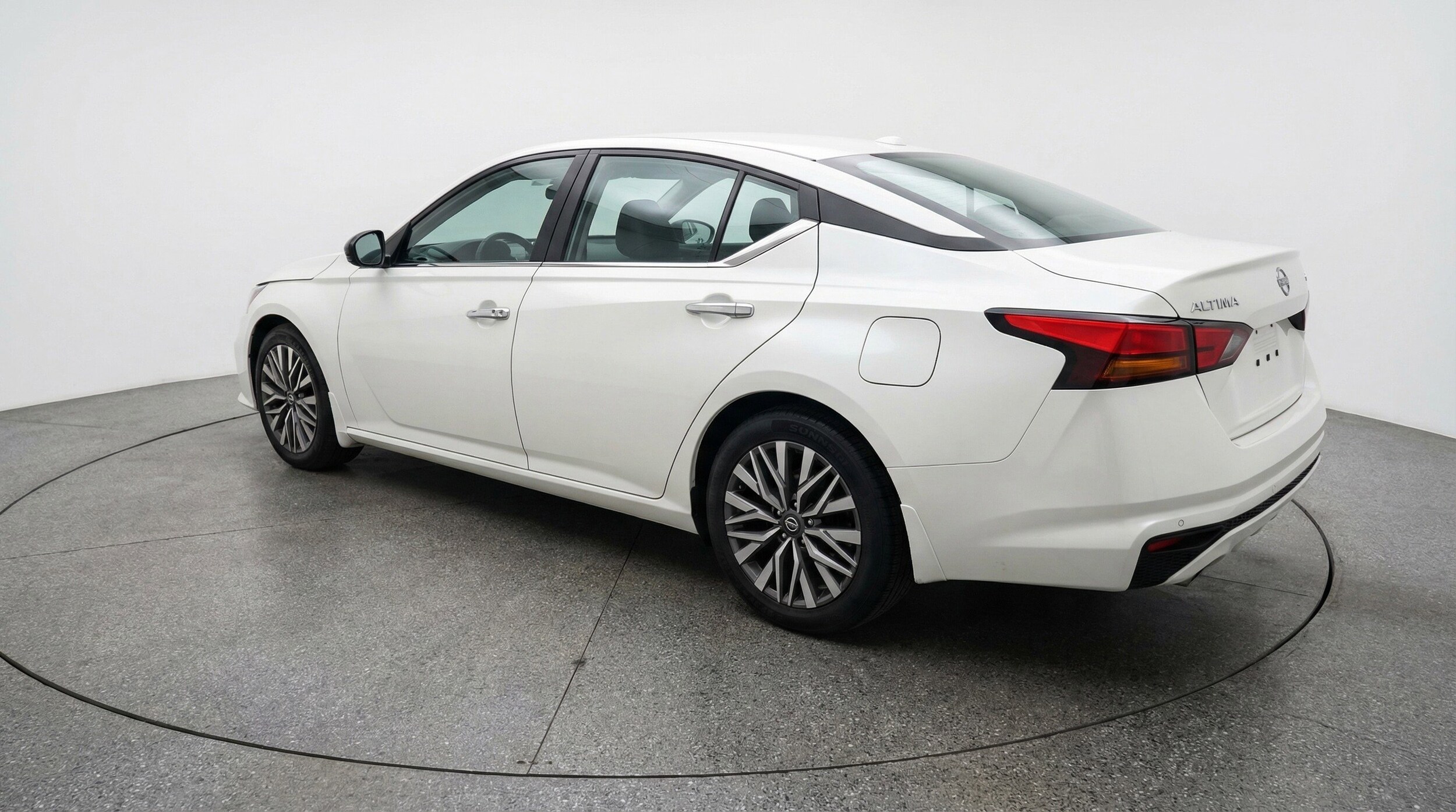 Thumbnail: 2025 Nissan Altima - 6