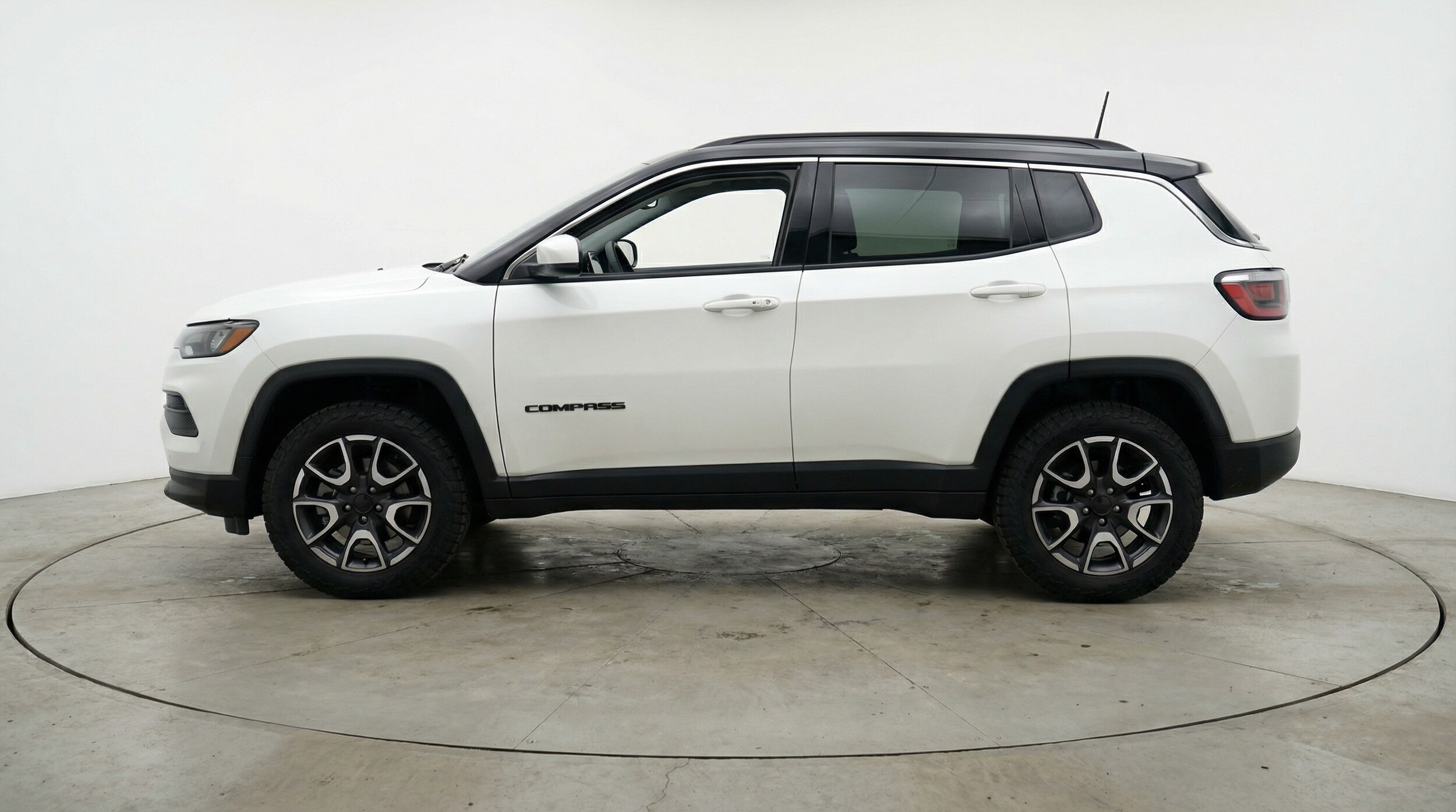 Thumbnail: 2025 Jeep Compass - 4