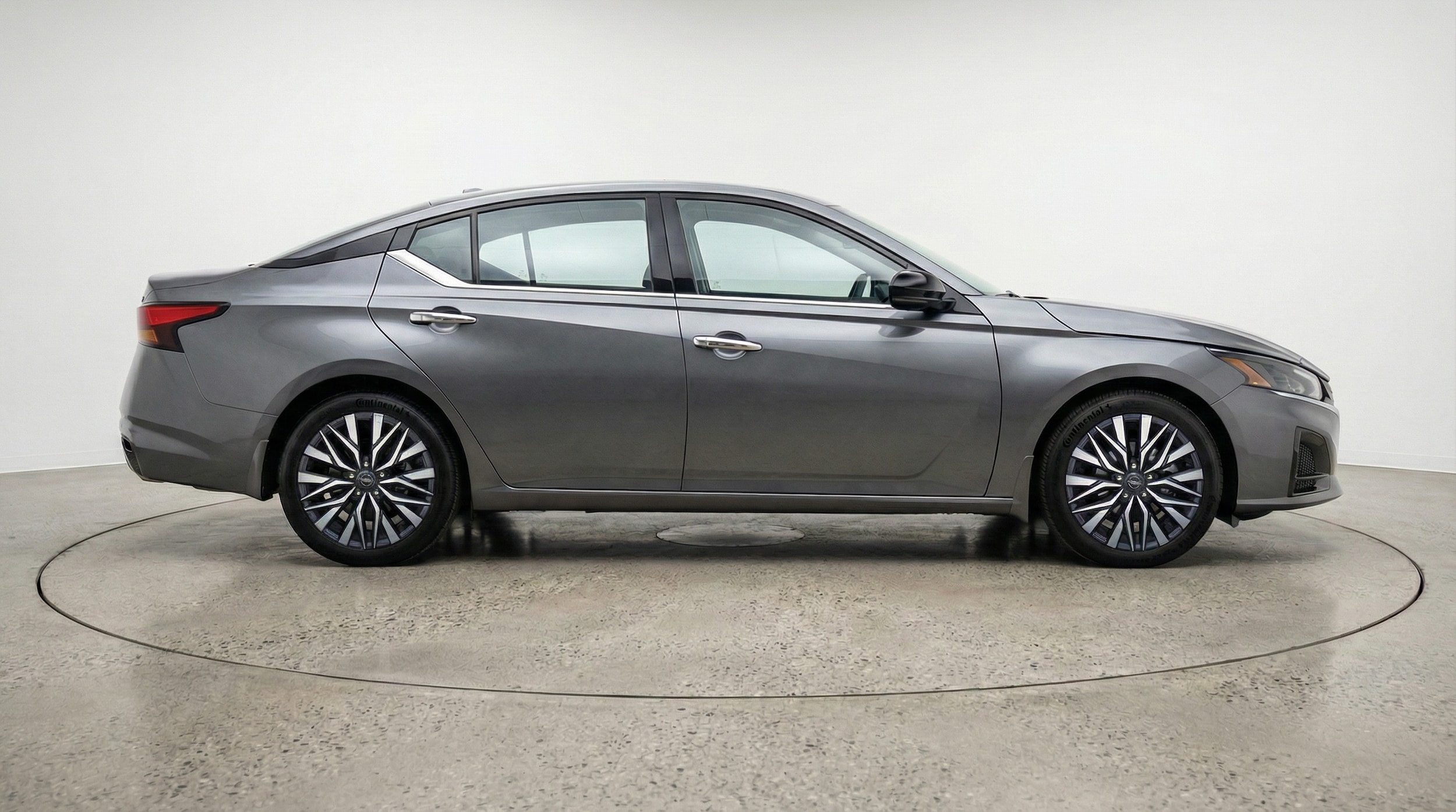 Thumbnail: 2025 Nissan Altima - 8