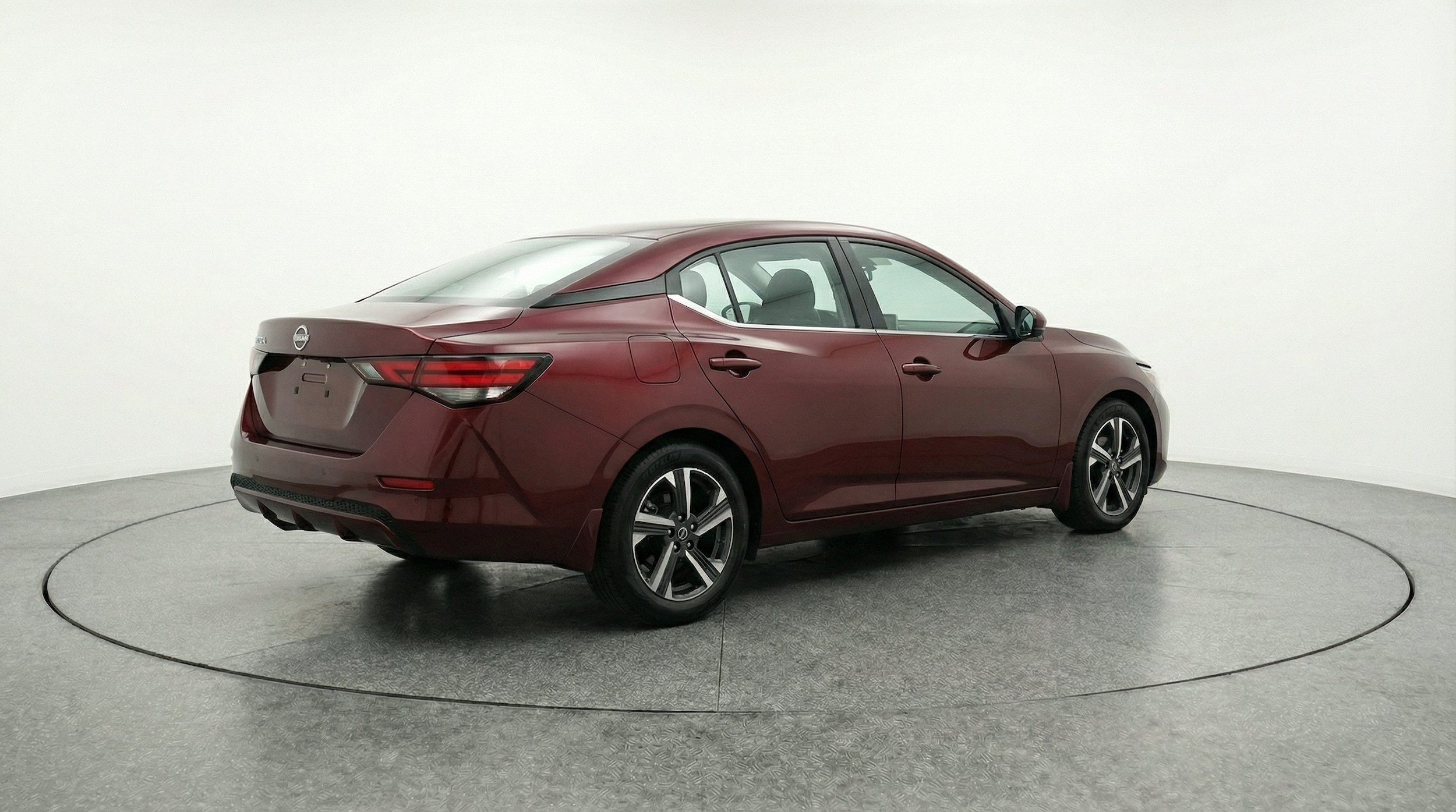 Thumbnail: 2025 Nissan Sentra - 9
