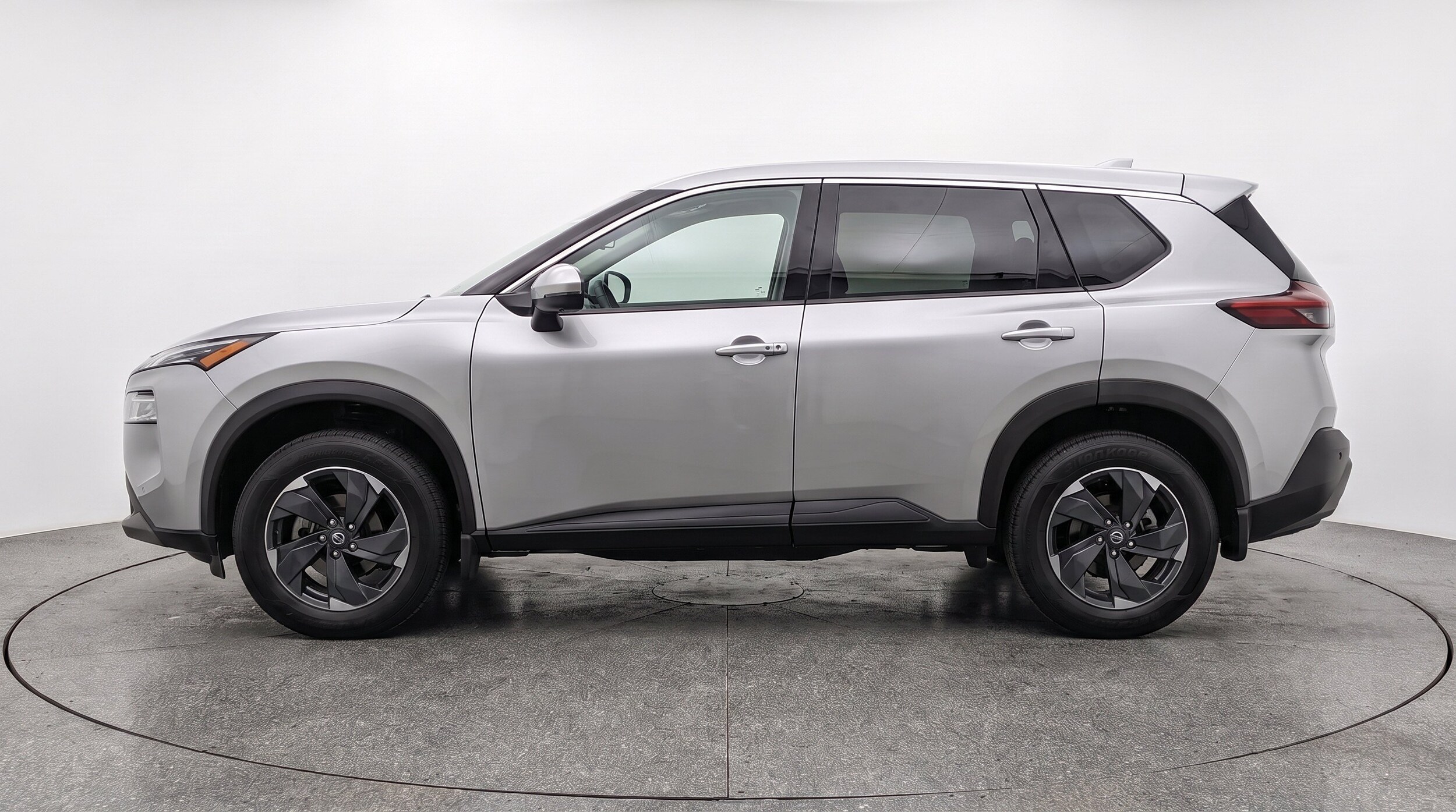 Thumbnail: 2026 Nissan Rogue - 5