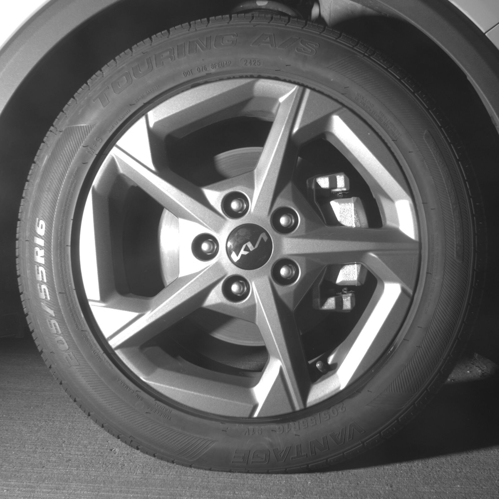 Thumbnail: 2025 Kia K4 - 10