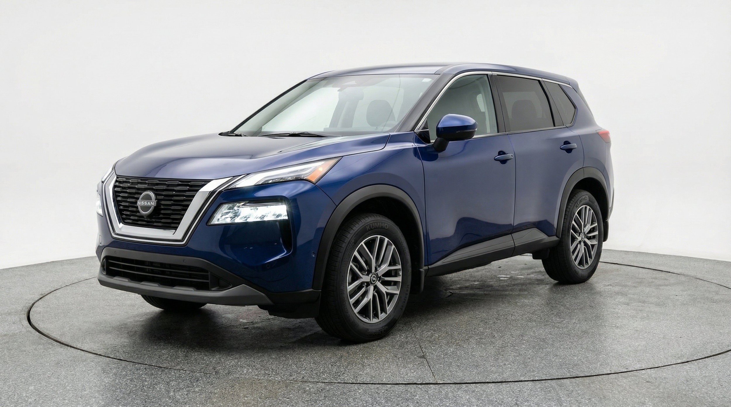 Thumbnail: 2026 Nissan Rogue - 3