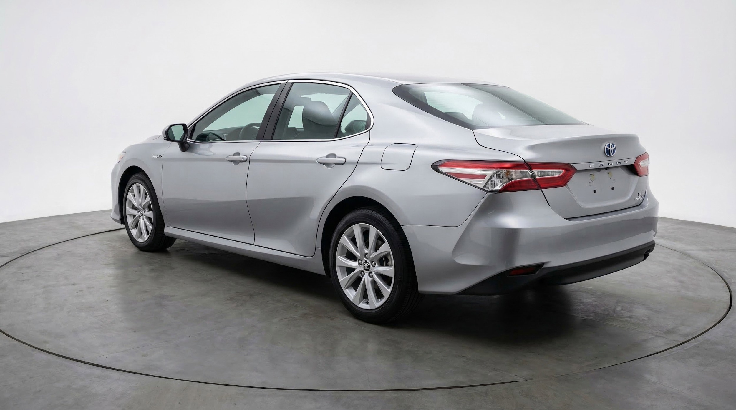 Thumbnail: 2025 Toyota Camry - 6